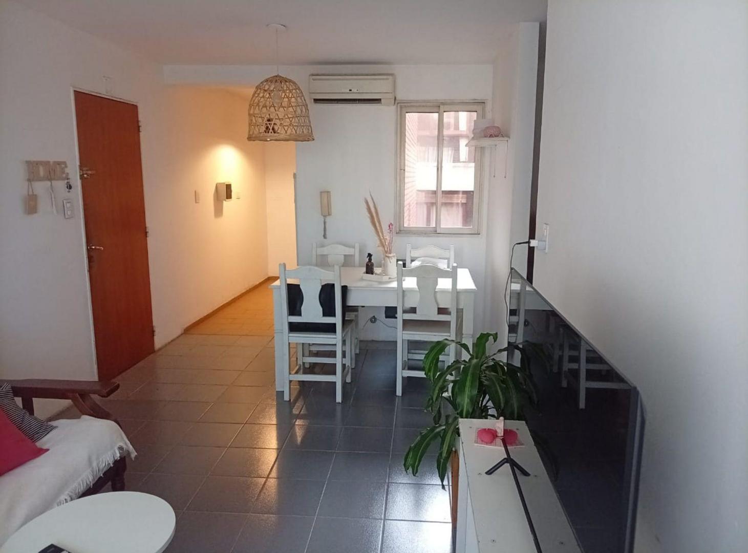 Foto de Departamento en venta Centro Bv. Chacabuco, imagen 2