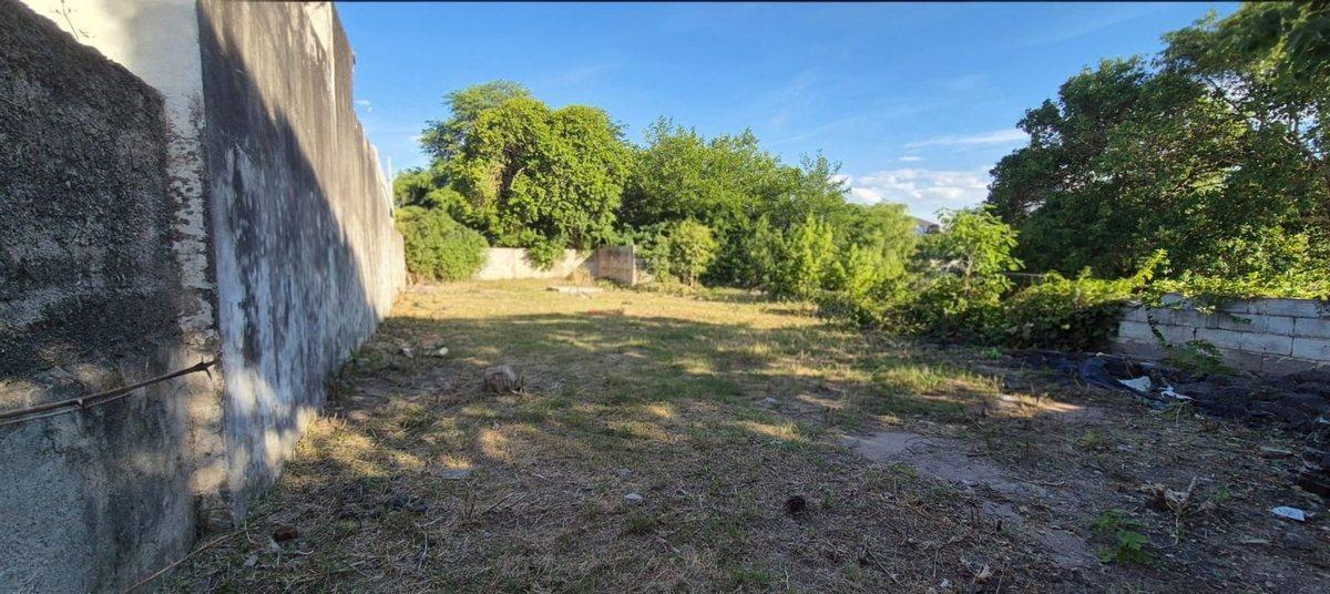 Foto de TERRENO 300 M2 EN EL CENTRO DE LA CALERA, imagen 2