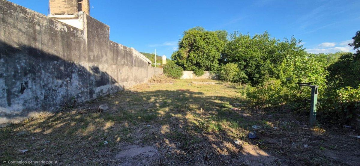 Foto de TERRENO 300 M2 EN EL CENTRO DE LA CALERA, imagen 3