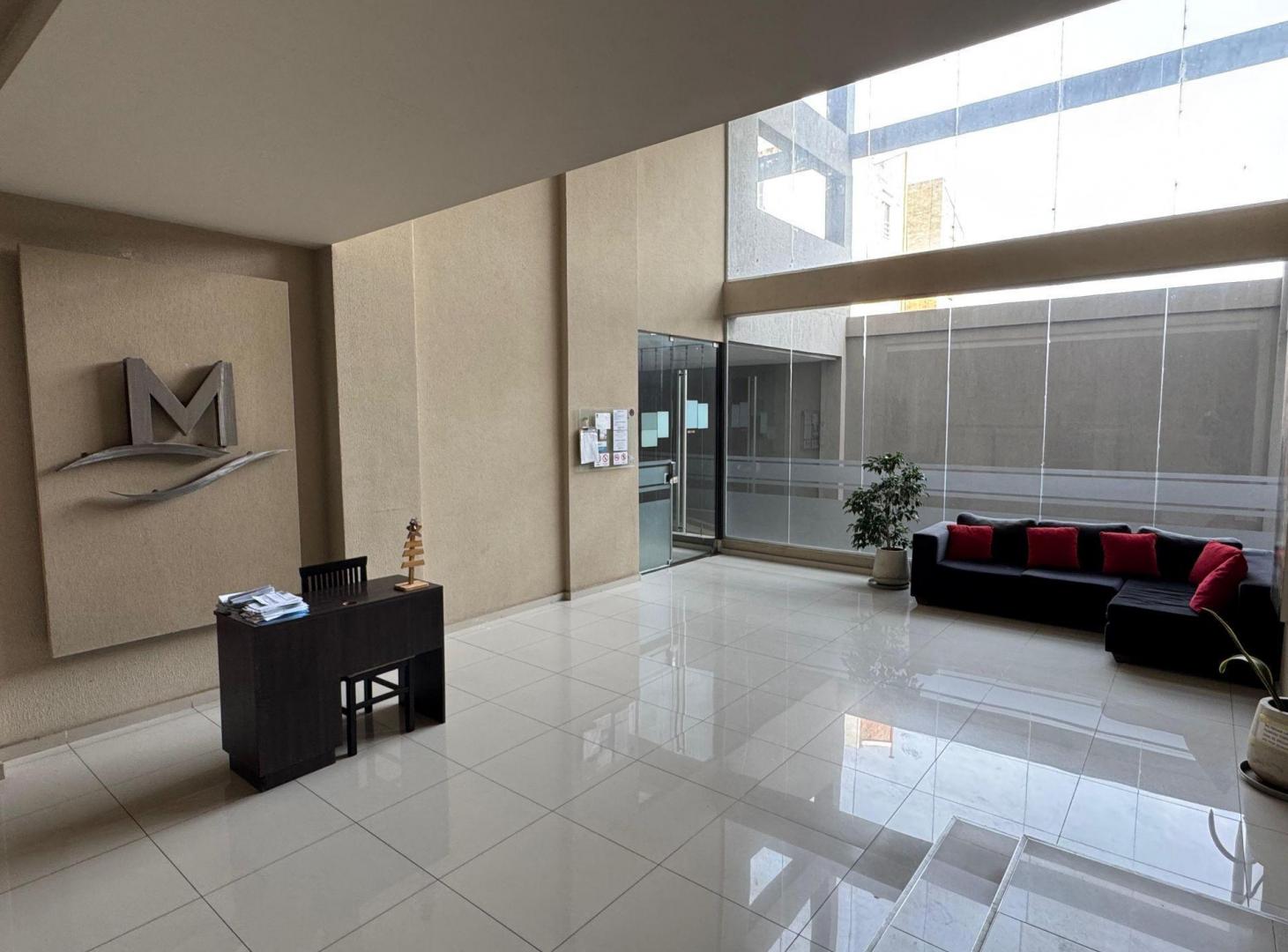 Foto de VENTA DEPTO 1 DORM COCHERA AMENITIES MIRALEJOS 9, imagen 2