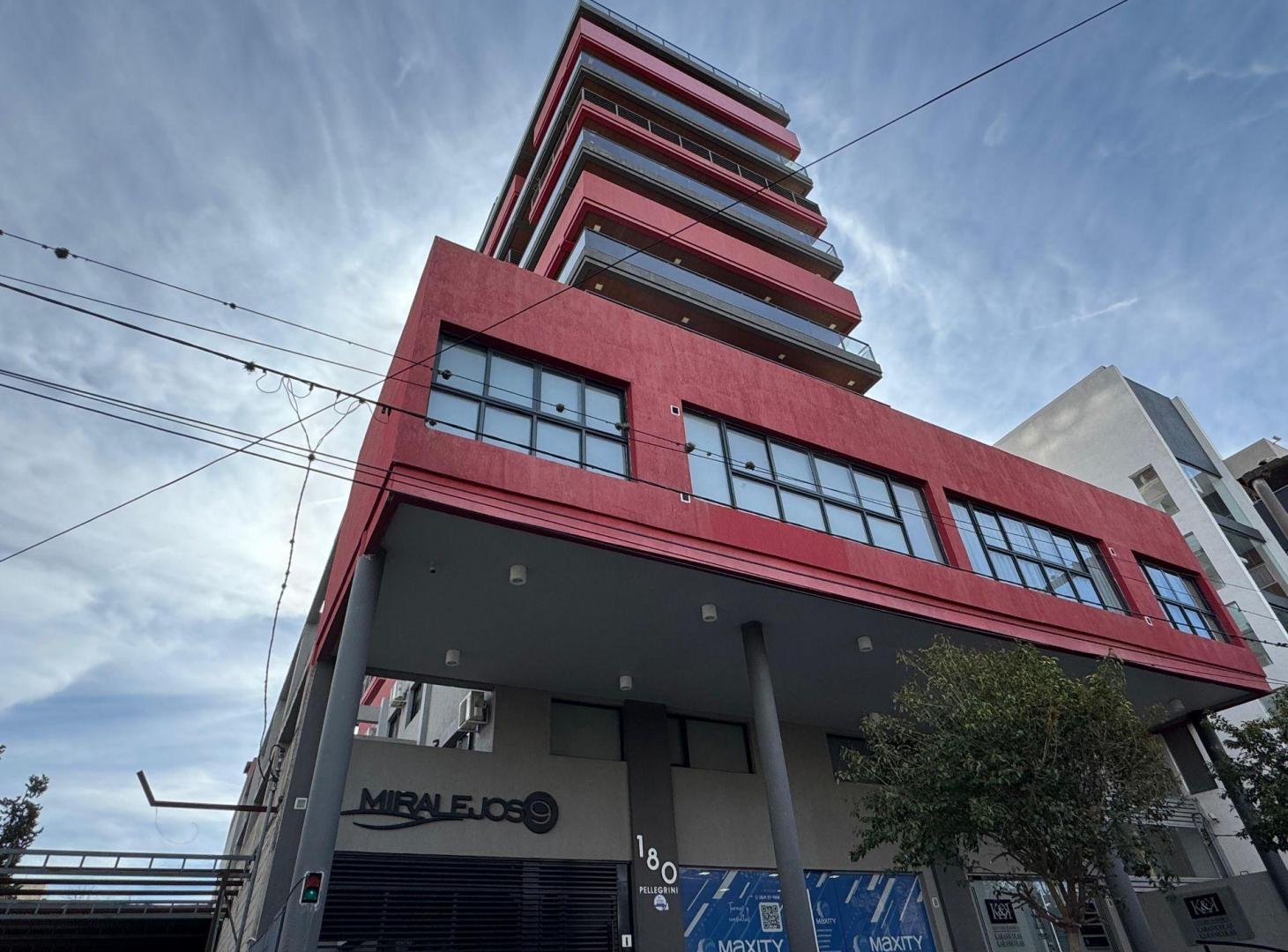 Foto de VENTA DEPTO 1 DORM COCHERA AMENITIES MIRALEJOS 9, imagen 4