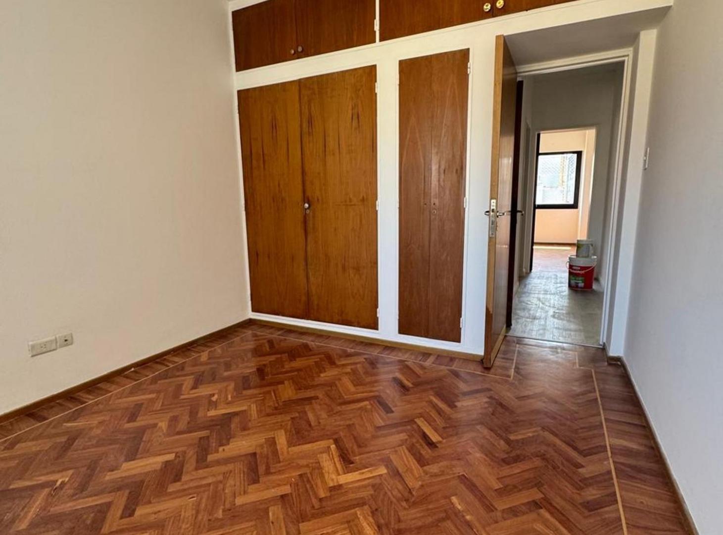 Foto de VENTA DEPARTAMENTO SEMI PISO, imagen 5