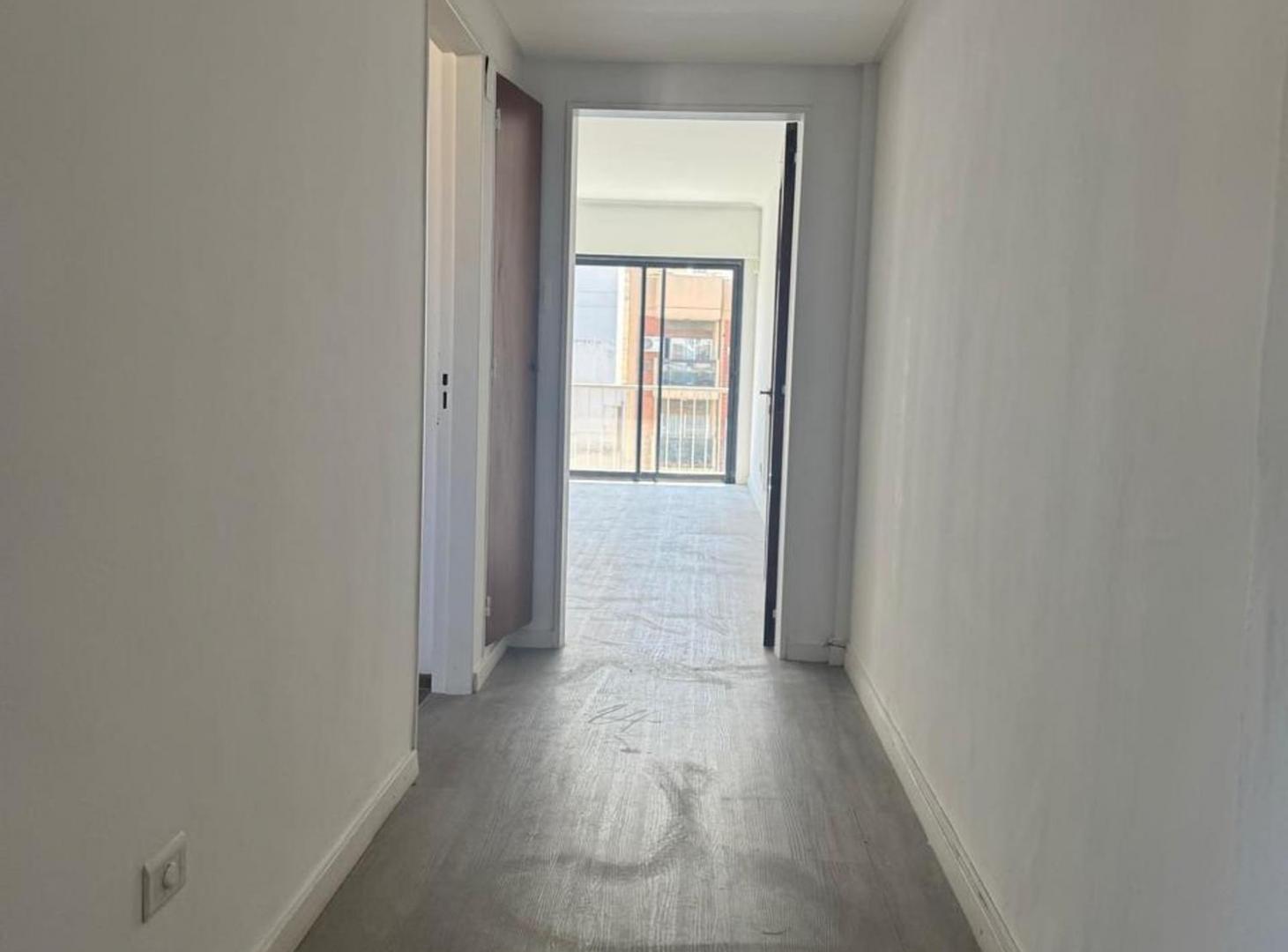 Foto de VENTA DEPARTAMENTO SEMI PISO, imagen 3