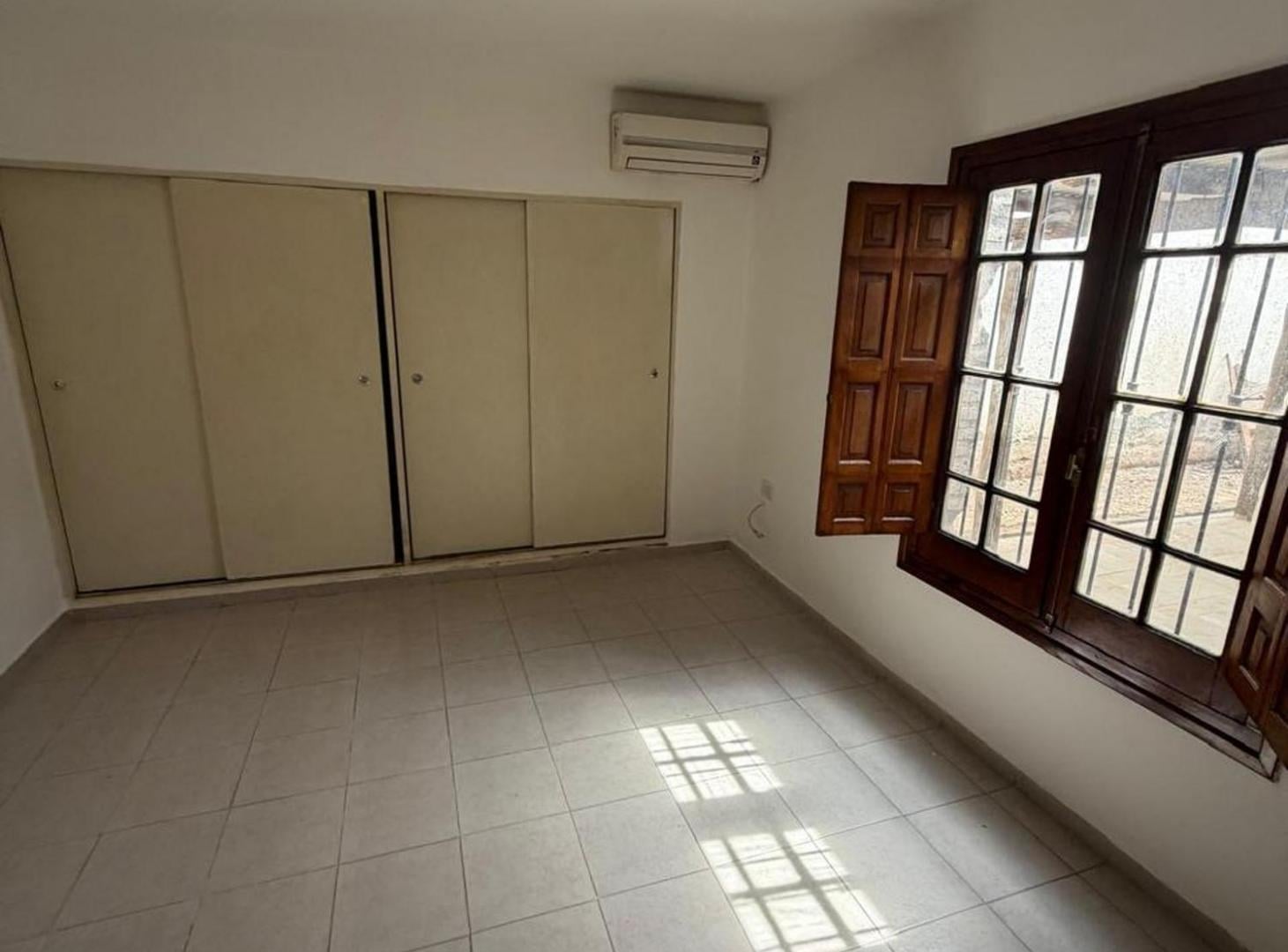 Foto de venta casa en housing 2 dorm jardin claret, imagen 4