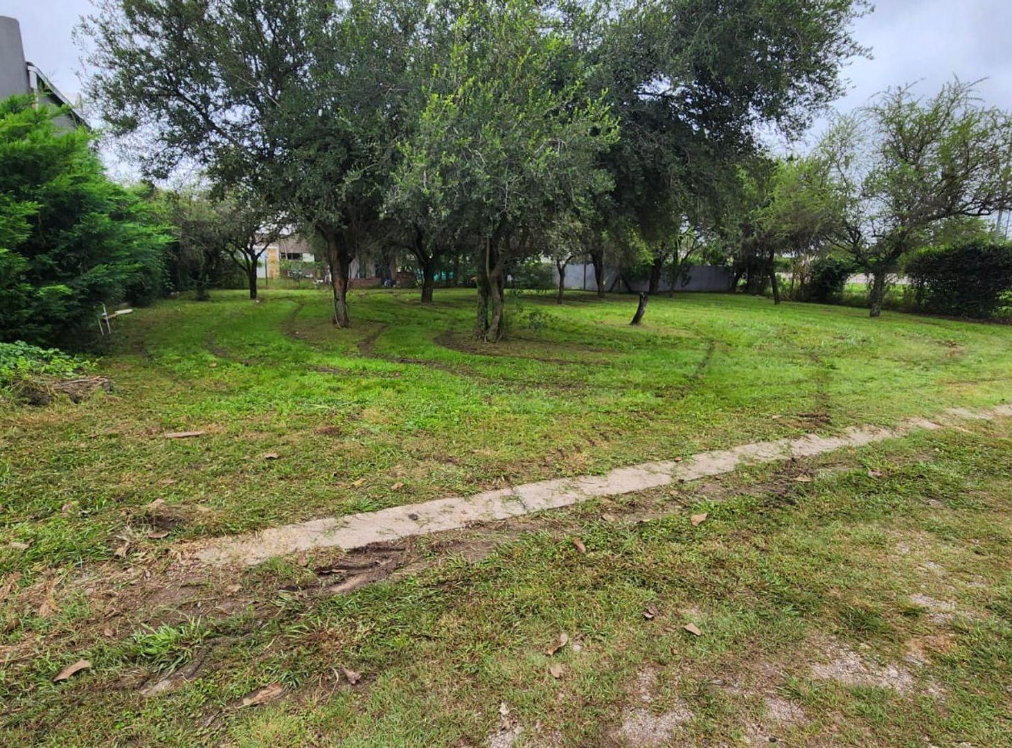 Foto de HERMOSO LOTE EN BARRIO PRIVADO BELA VISTA, imagen 3