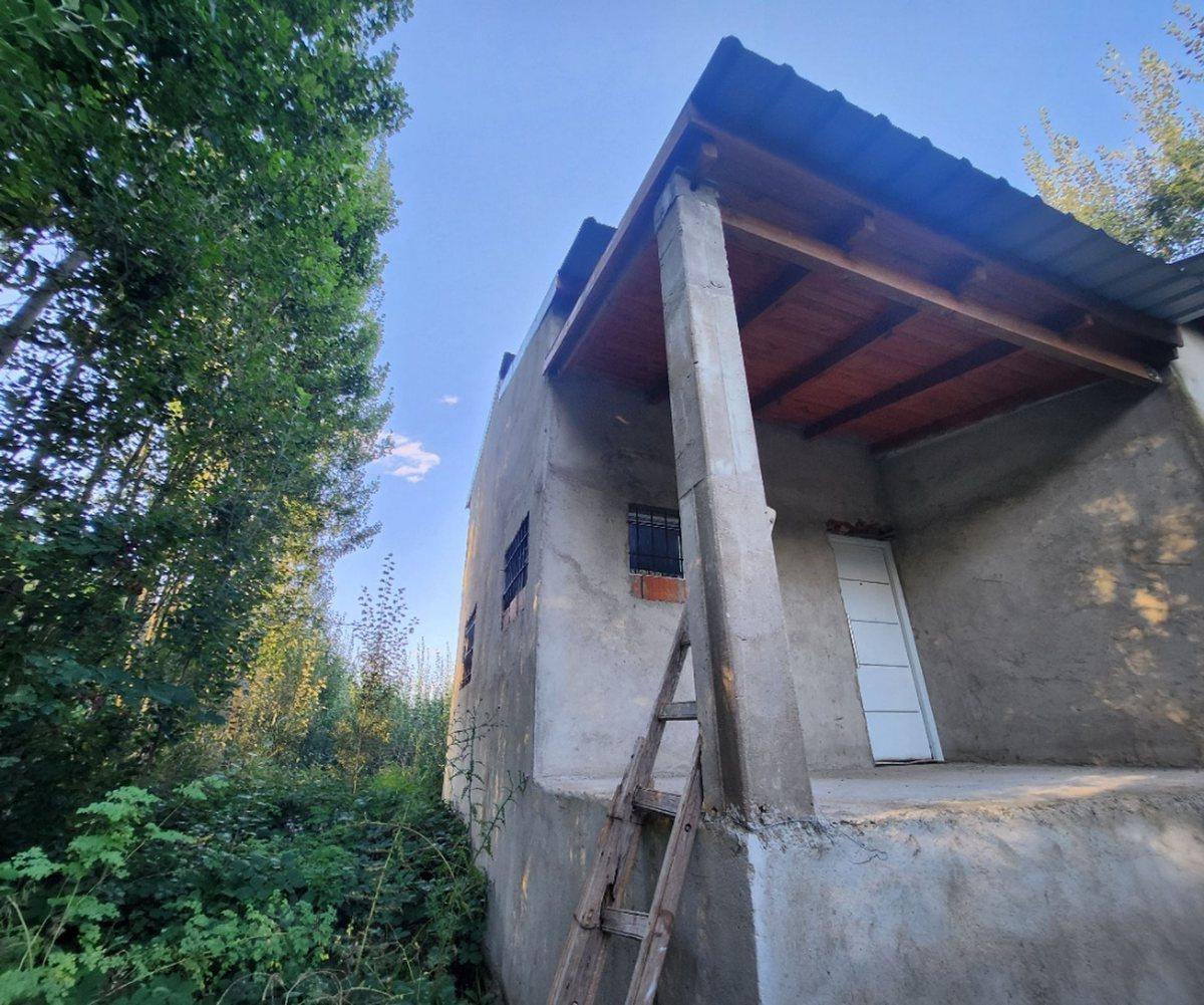 Foto de CASA A TERMINAR EN YACANTO ESCRITURA Y PLANOS, imagen 1
