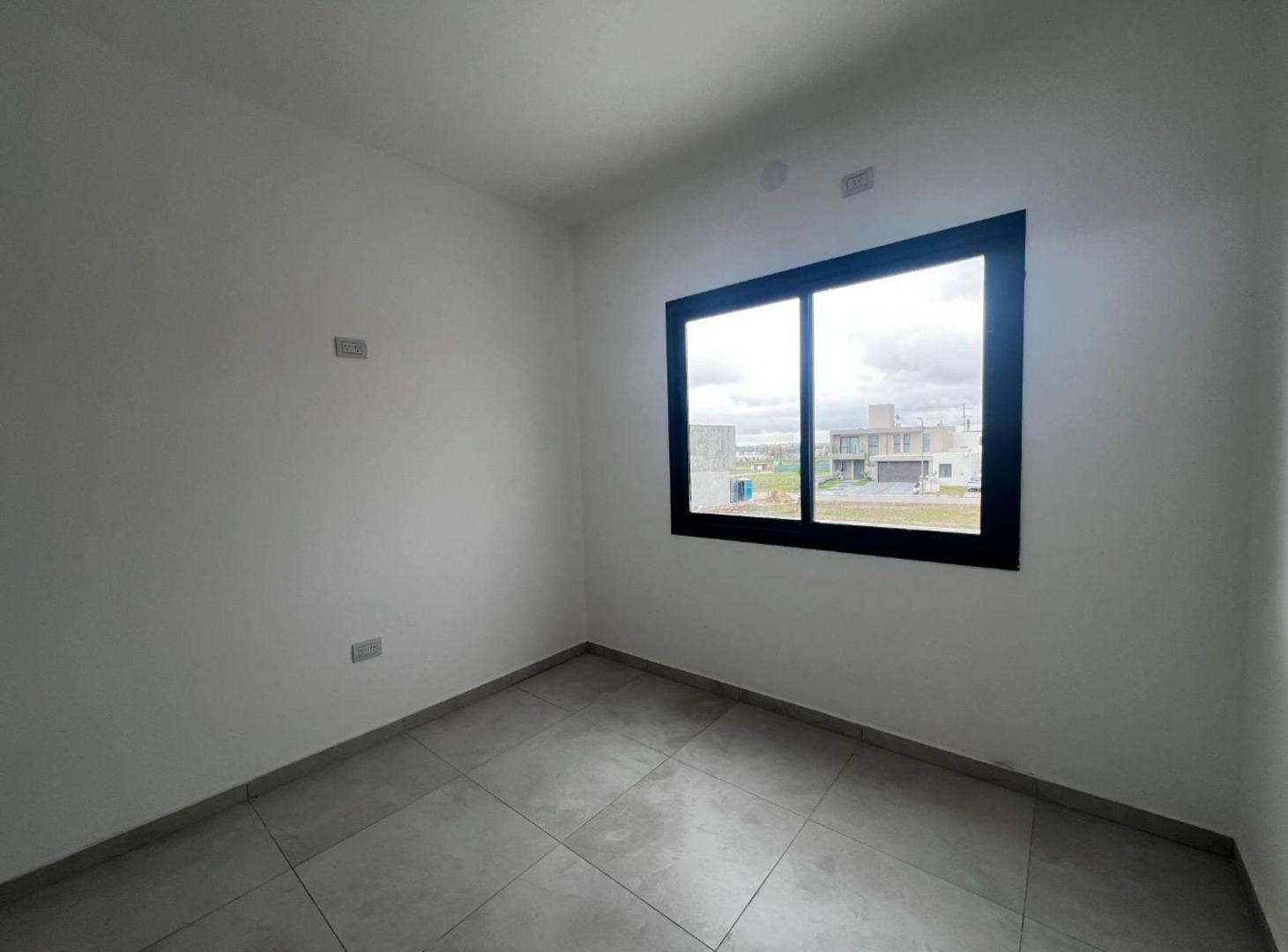 Foto de vendo duplex tres dormitorios en docta 150 mtr, imagen 4