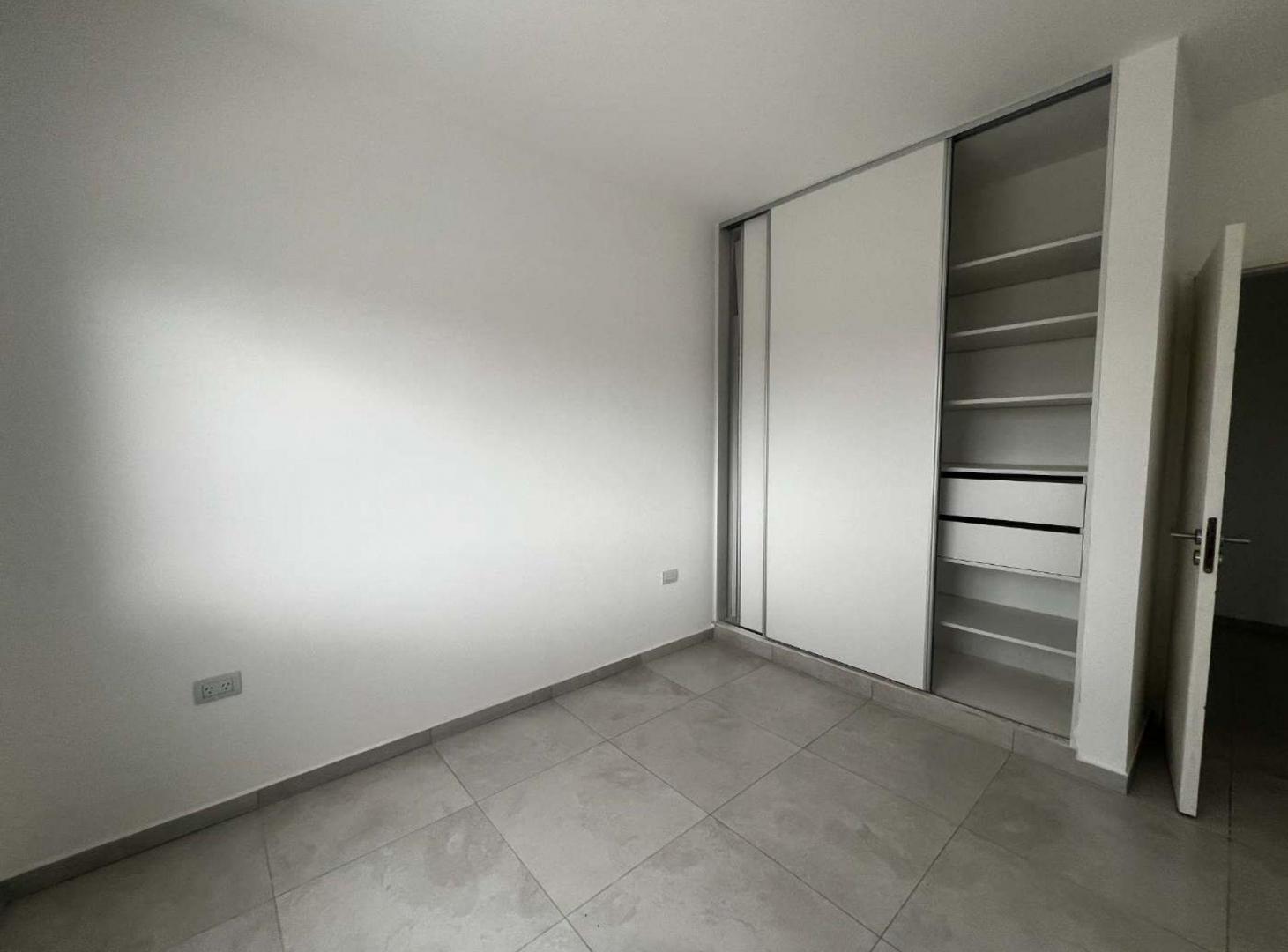 Foto de vendo duplex tres dormitorios en docta 150 mtr, imagen 3