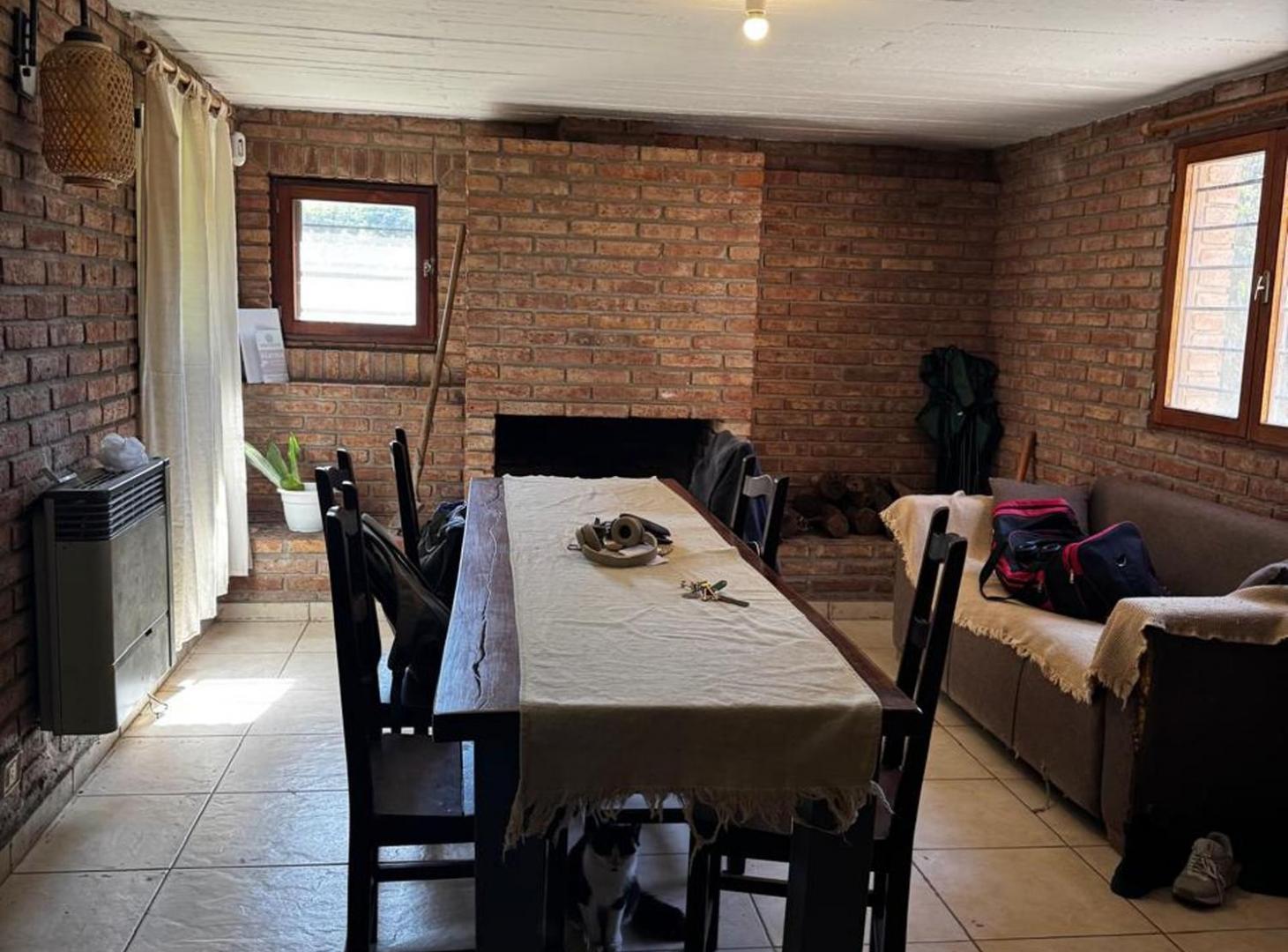 Foto de VENTA CASA EN CALLE TERUEL 570 VILLA ALLENDE GOLF, imagen 2