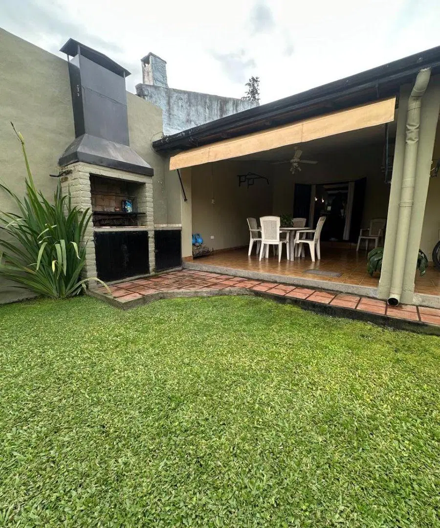 Casa de 300 m² con 3 dormitorios en venta en Yerba Buena Pringles 1100 5