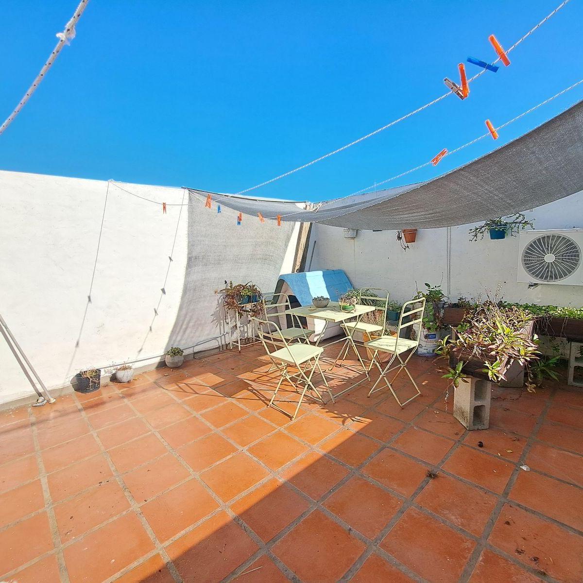 Venta. Departamento Dúplex 3 Dorm. - Alberdi, Rosario 2