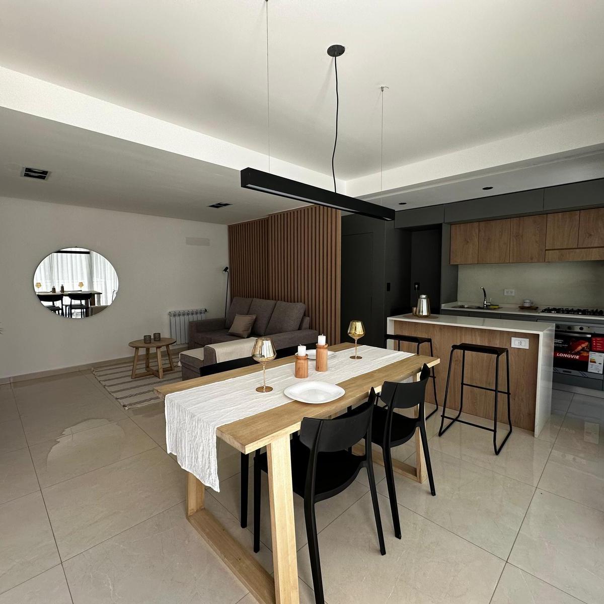 Oportunidad - Dúplex 3 Dorm. Pileta, Patio y Cochera 2