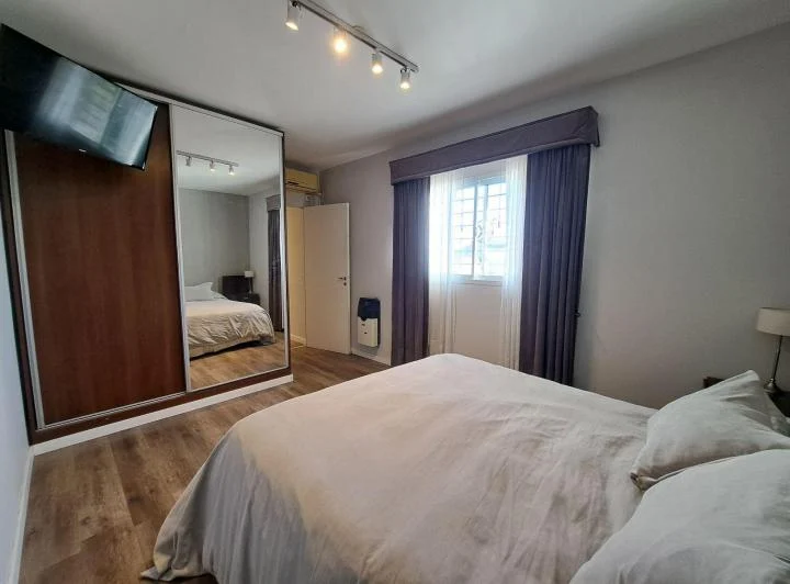 VENTA. Departamento Dúplex 3 dormitorios - Alberdi, Rosario 5