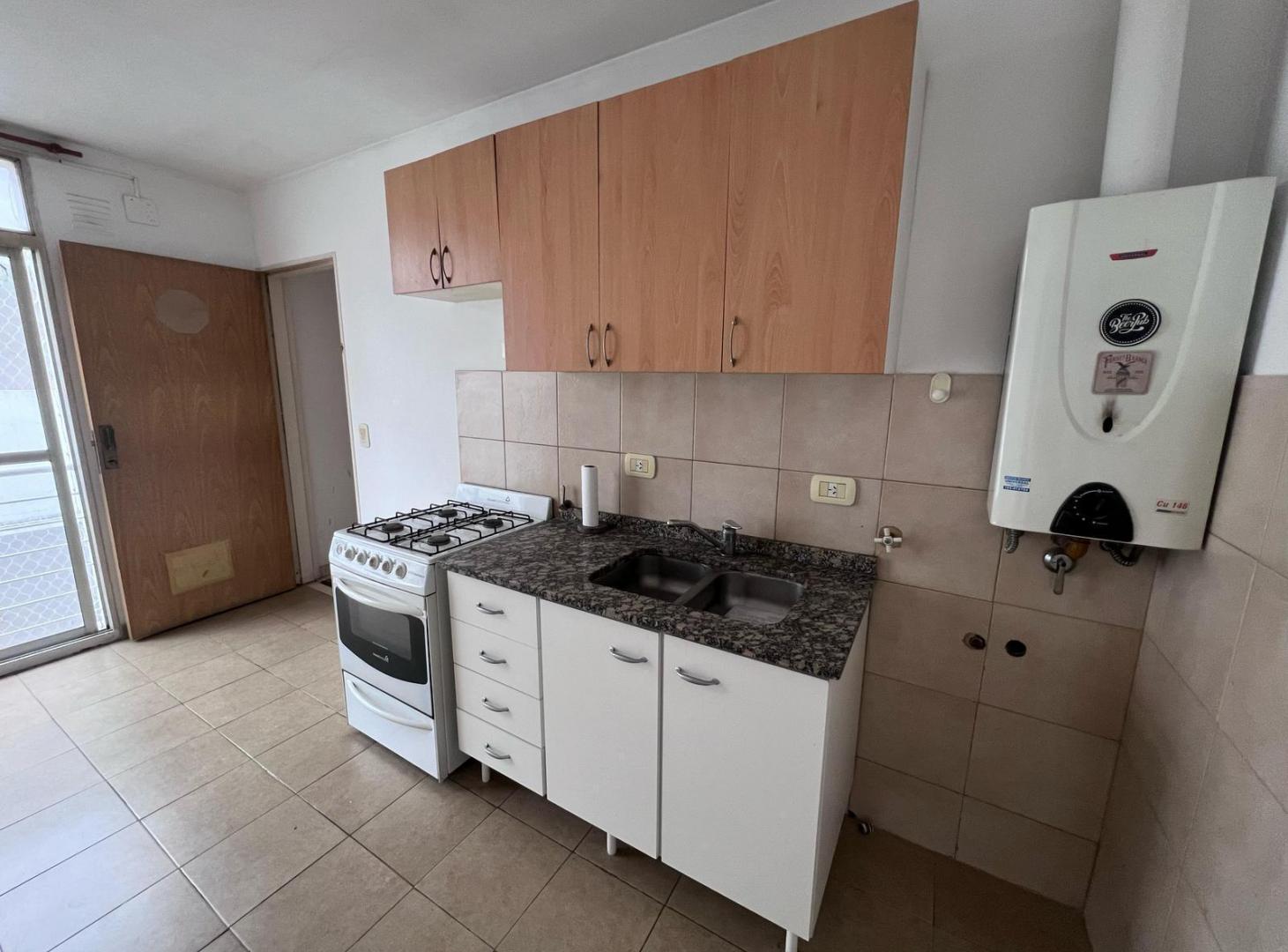 Venta Departamento 1 dormitorio en Echesortu, Lima y Mendoza, Rosario