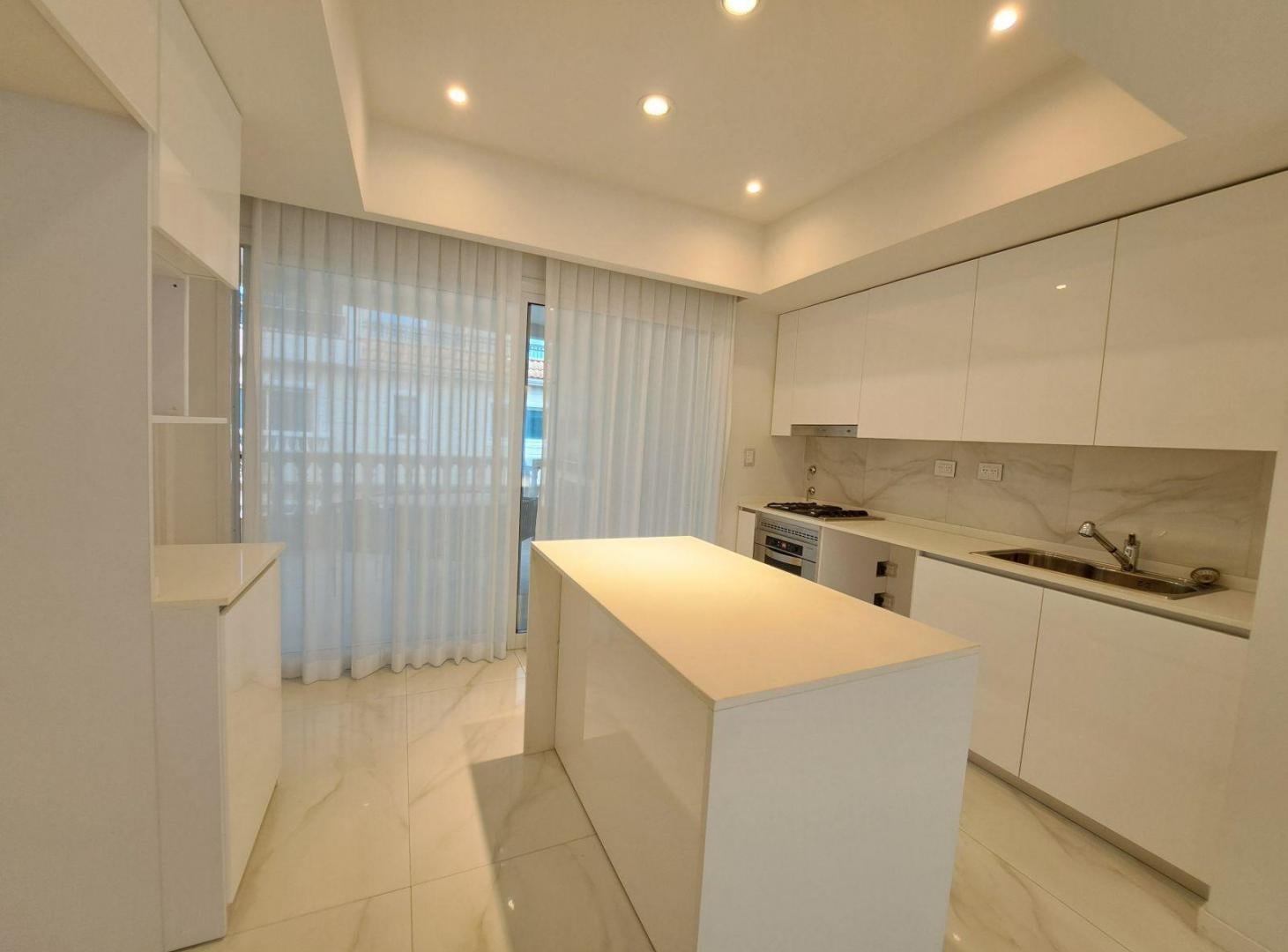 Foto de VENTA - Departamento 3 Dormitorios, Amenities Premium - Alberdi, Rosario, imagen 3