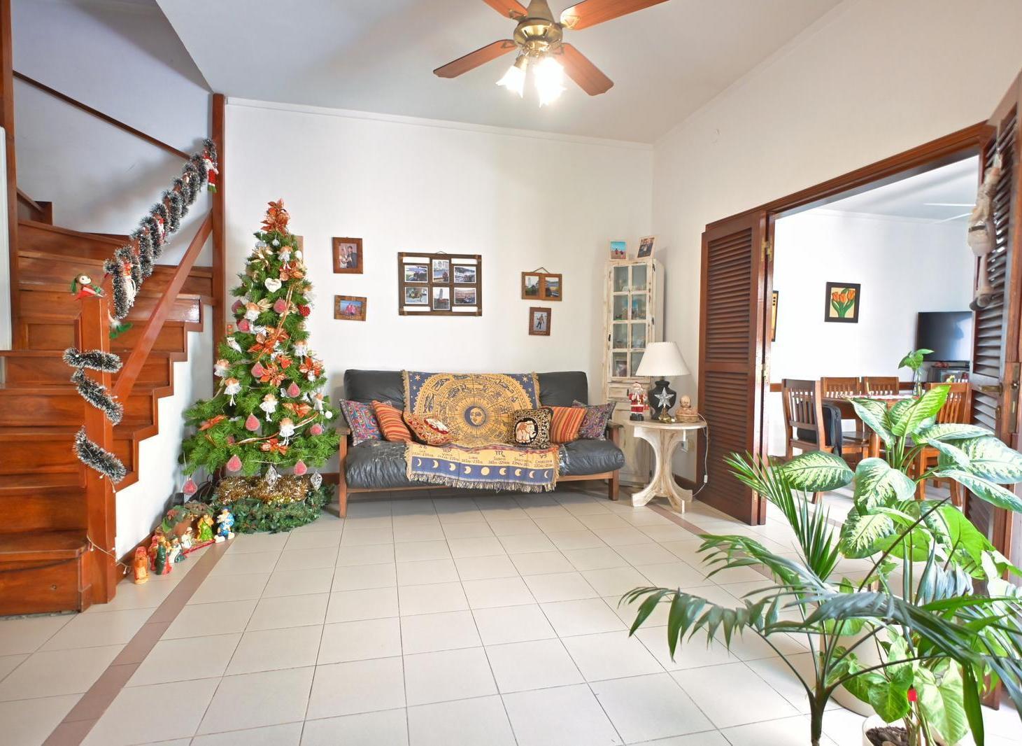 VENTA - Casa 3 Dormitorios, Jardín y Piscina. Apta crédito. Zona sur, Rosario