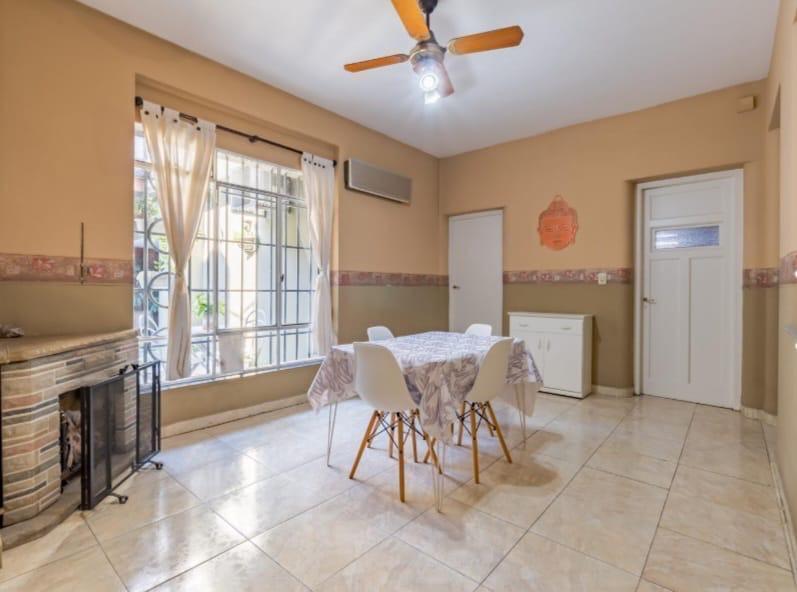 VENTA - Casa de 3 dormitorios. Tiro Suizo, Rosario.