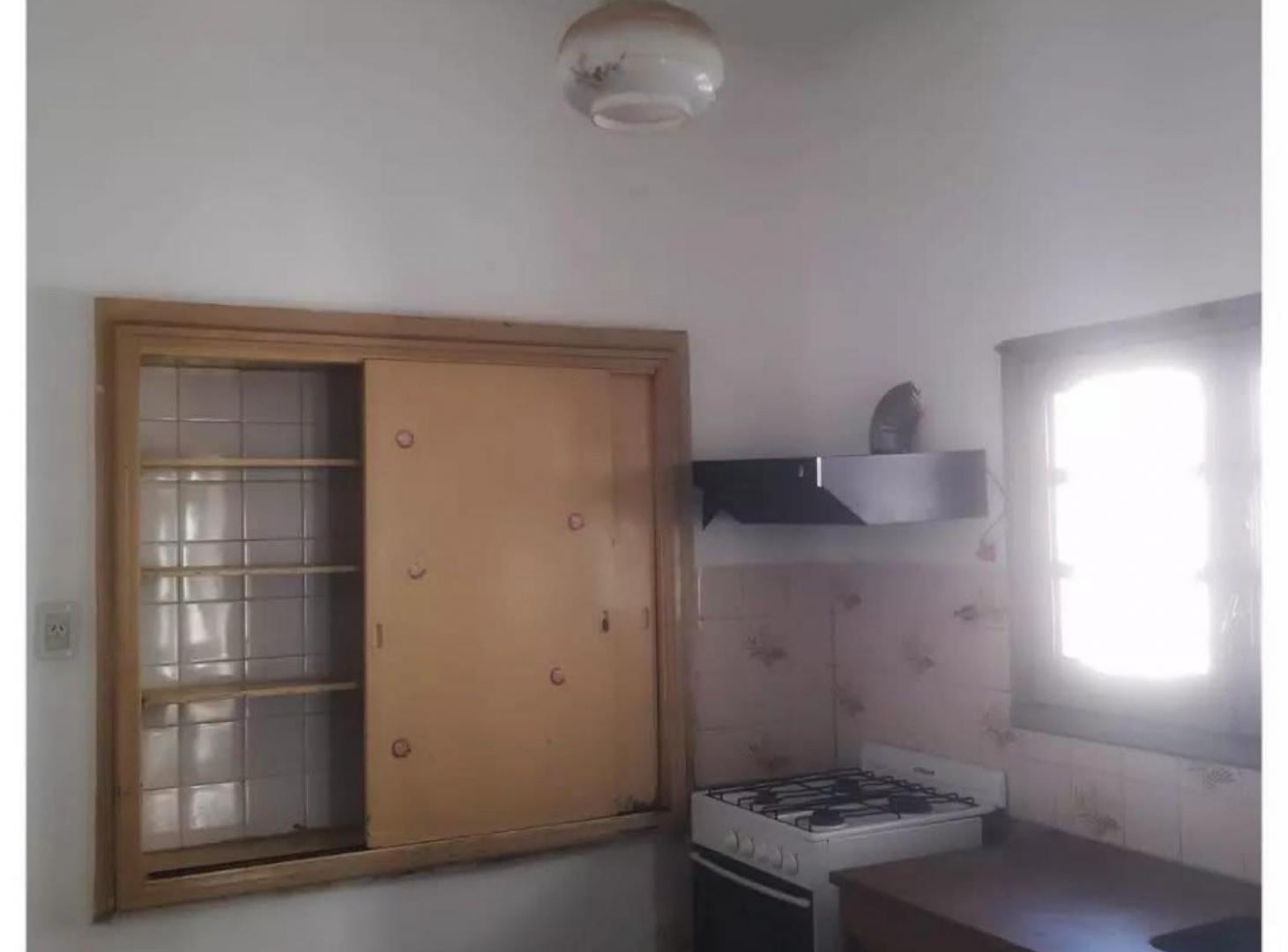Foto de VENTA Casa al frente - 1ero de Mayo al 900, 2 dormitorios, Arroyo Seco, imagen 2