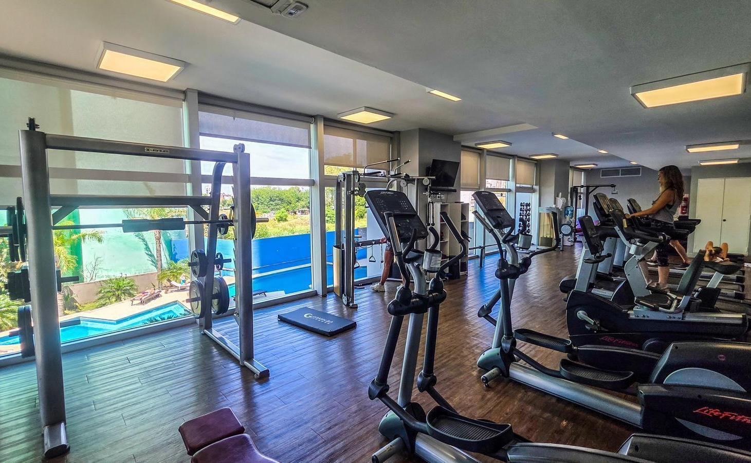 Foto de VENTA - Depto. 2 dormitorios con cochera doble TORRE MAUI - Puerto, imagen 2
