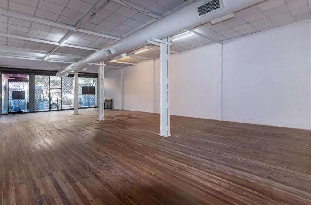 VENTA - Local comercial de 230 m2 en Paseo del Siglo, Centro - Rosario