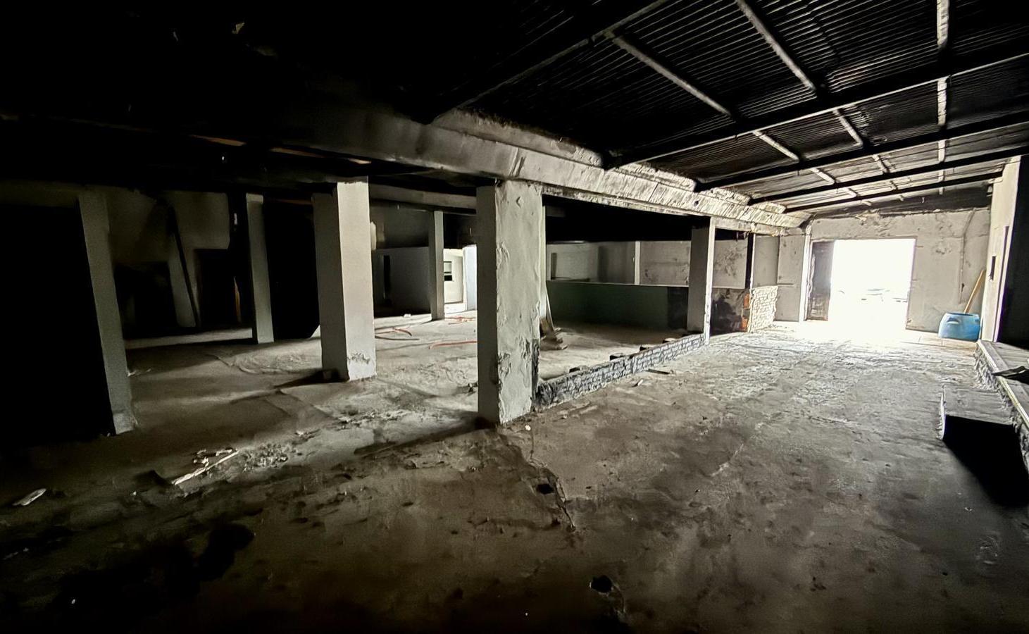 Foto de VENTA/ALQUILER - Local/Galpón 455m2 Imperdible Ubicación - Roldan, imagen 2