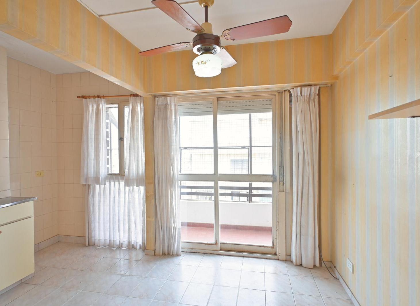 Foto de VENTA/PERMUTA Depto Piso Exclusivo 2 Dormitorios y Cochera - Barrio, imagen 5
