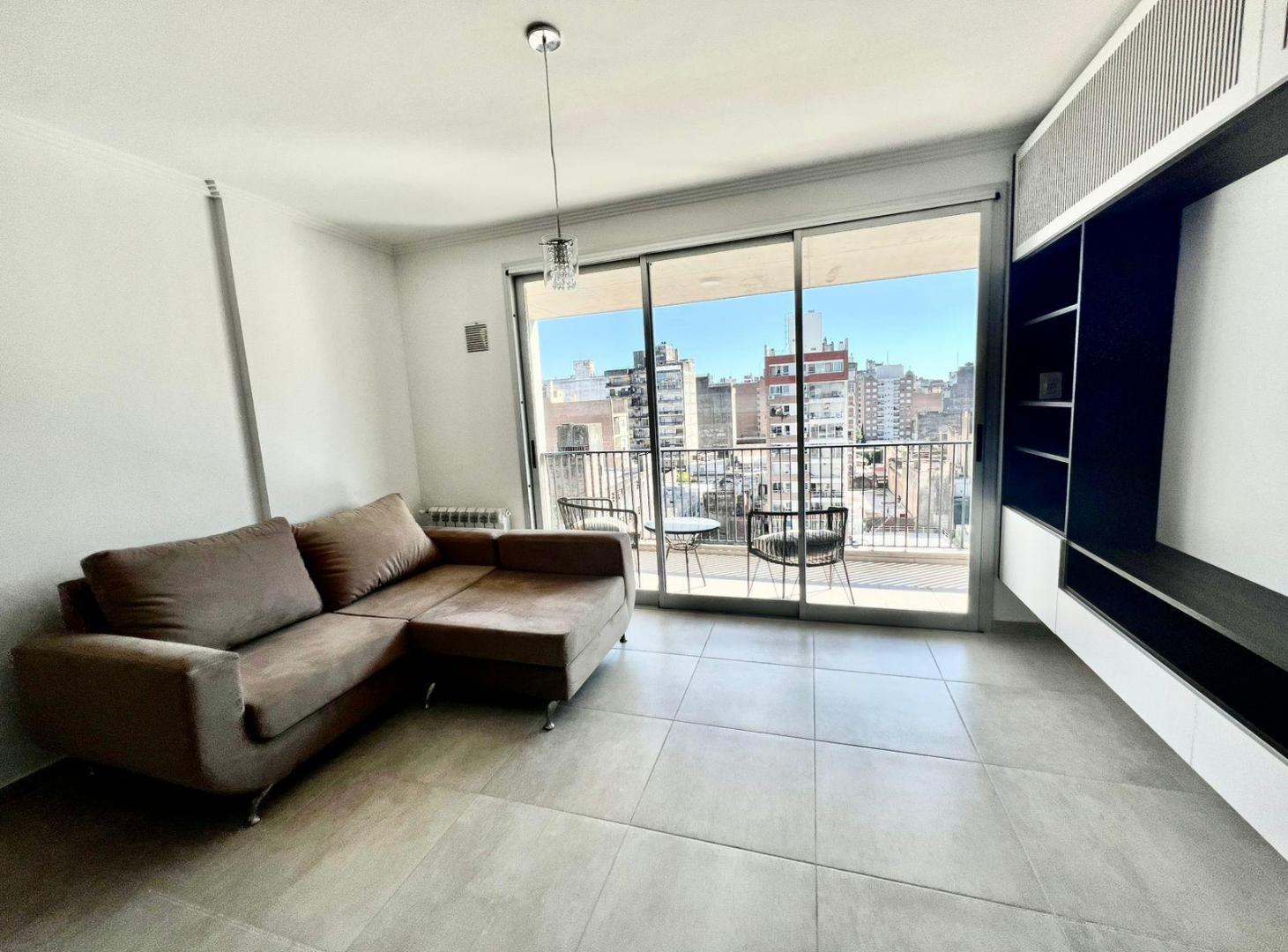 Foto de VENTA Departamento de 3 dormitorios terraza de uso exclusivo, cochera y, imagen 1