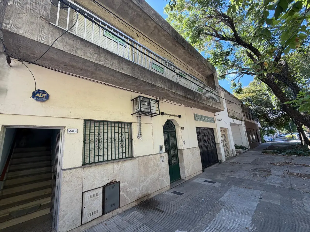 VENTA Casa 3 dormitorios. Refinerias, Rosario 3