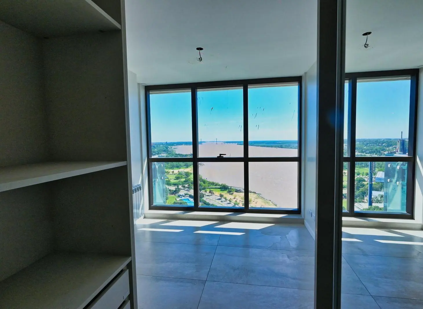 Departamento de 2 dormitorios en Arroyito con vista al río 4