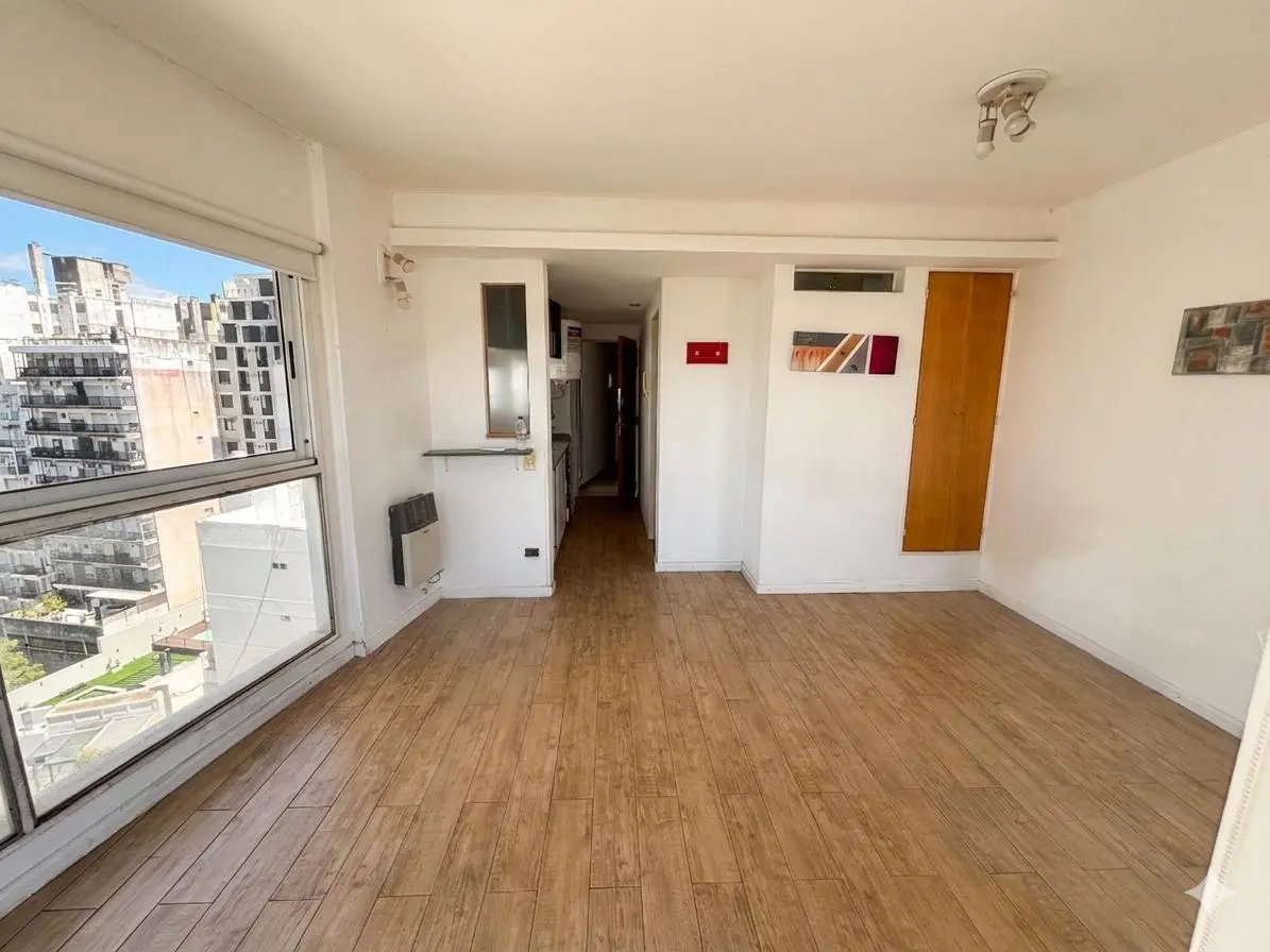 Venta de Monoambiente con Terraza Exclusiva, Centro, Rosario 1