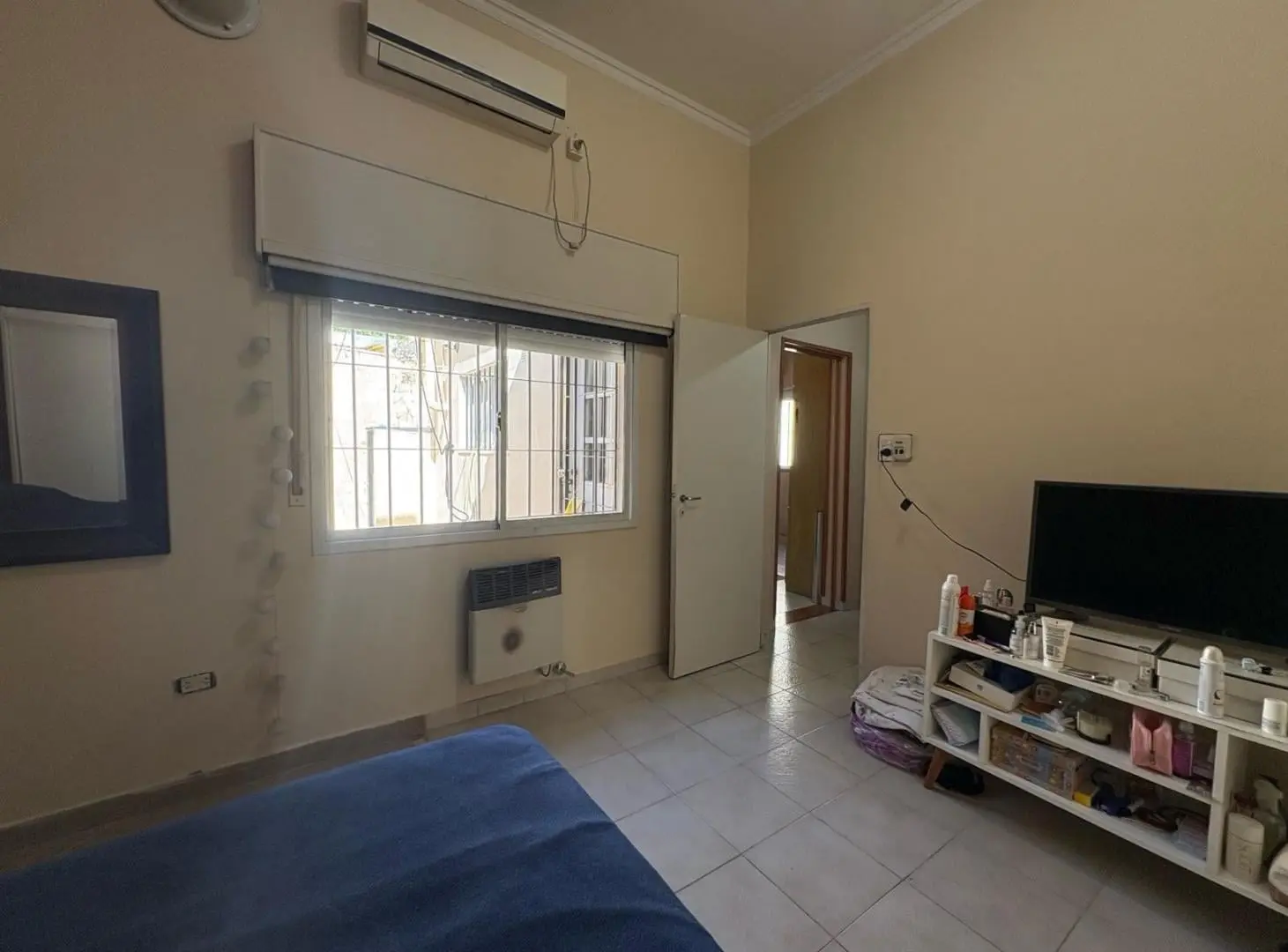 VENTA/PERMUTA Casa 2 dormitorios con patio APTA CRÉDITO. Azcuenaga, Rosario 5