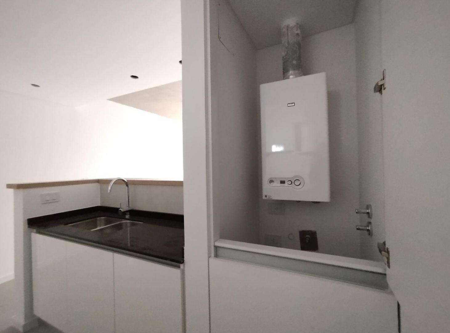 Foto de VENTA Departamento 1 dormitorio con balcón y amenities. Fisherton, imagen 3