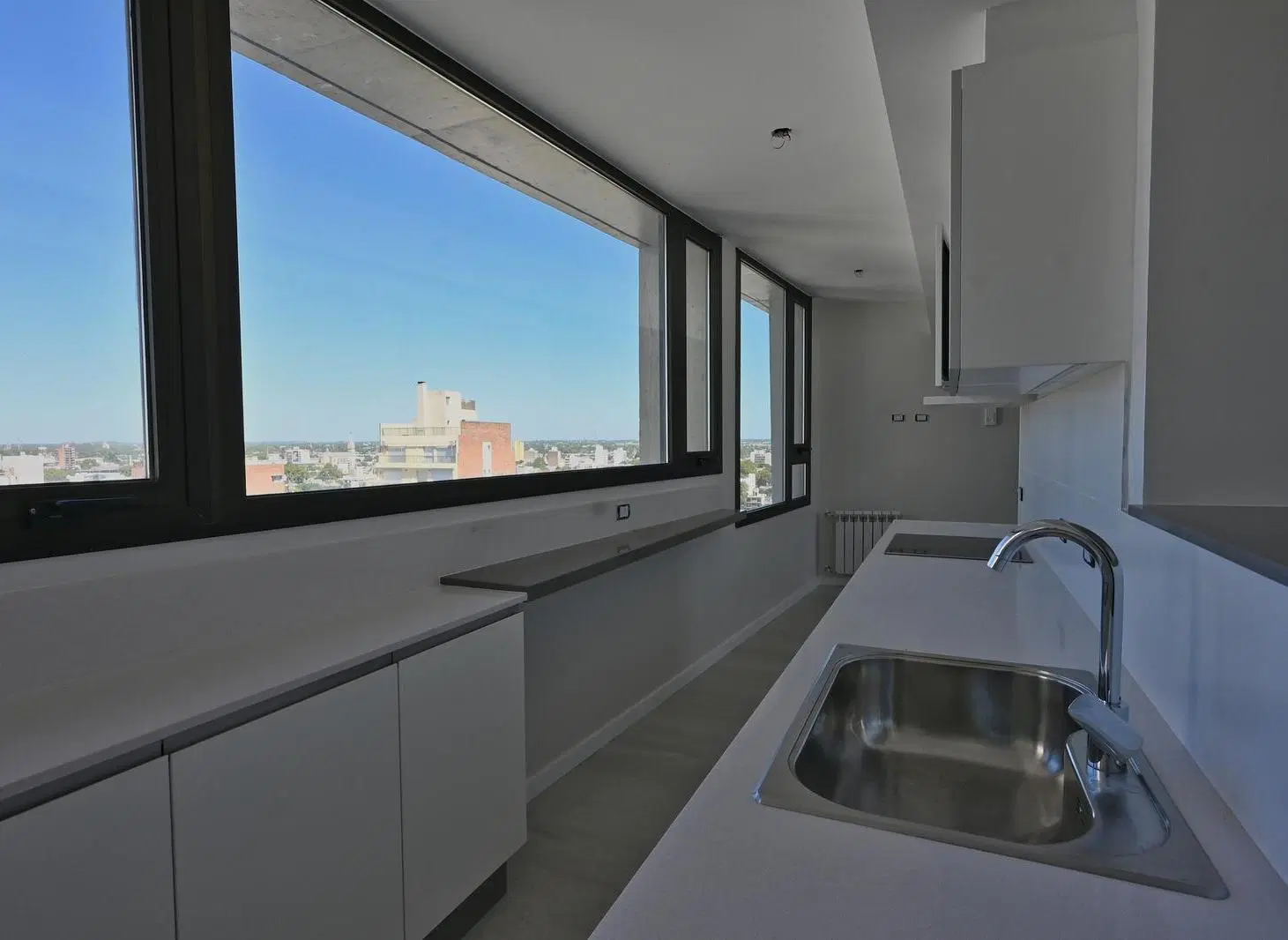VENTA - Departamento 2 dormitorios, Amenities - Opción Cochera - Vista al Río 2
