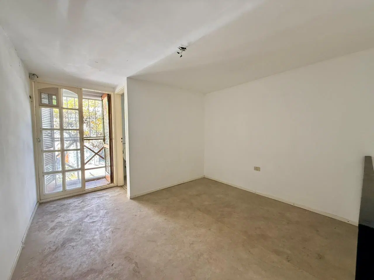 VENTA - Duplex un dormitorio con Subsuelo a metros de Av. San Martín, Rosario 4