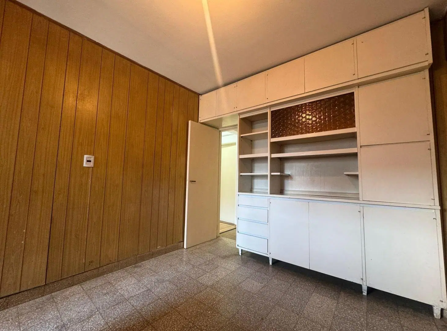 VENTA - Departamento 3 dormitorios con balcon al frente. Barrio Martin, Rosario 4