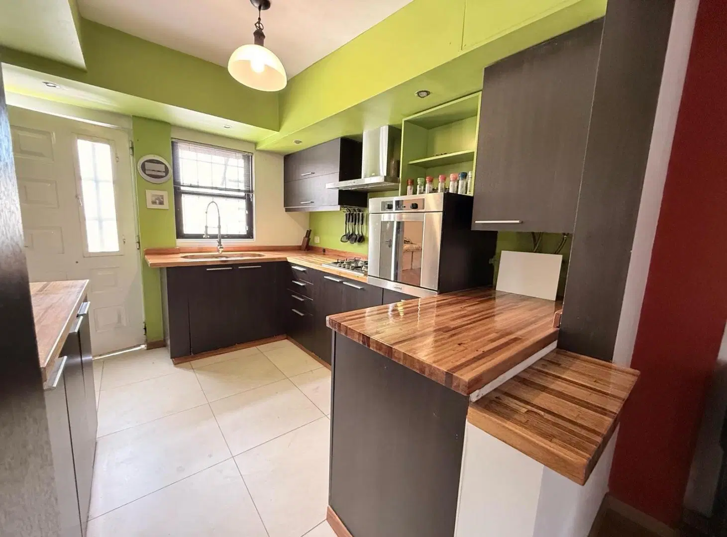 VENTA - Casas en Venta, PB y PA, Pasillo Unico (NO PH) - Republica de la Sexta, Rosario 1