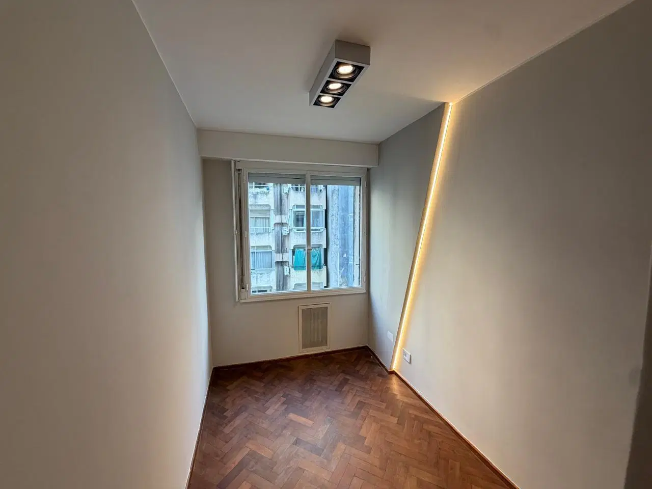 Venta - Departamento Piso Exclusivo Reciclado 3 Dormitorios Suite Vista Al Río Apto Crédito 2