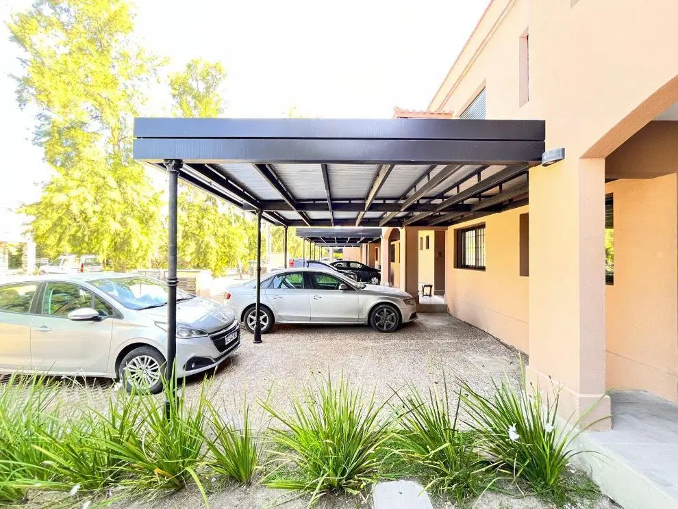 VENTA - Casa de 3 dormitorios en Aldea Fisherton, 3