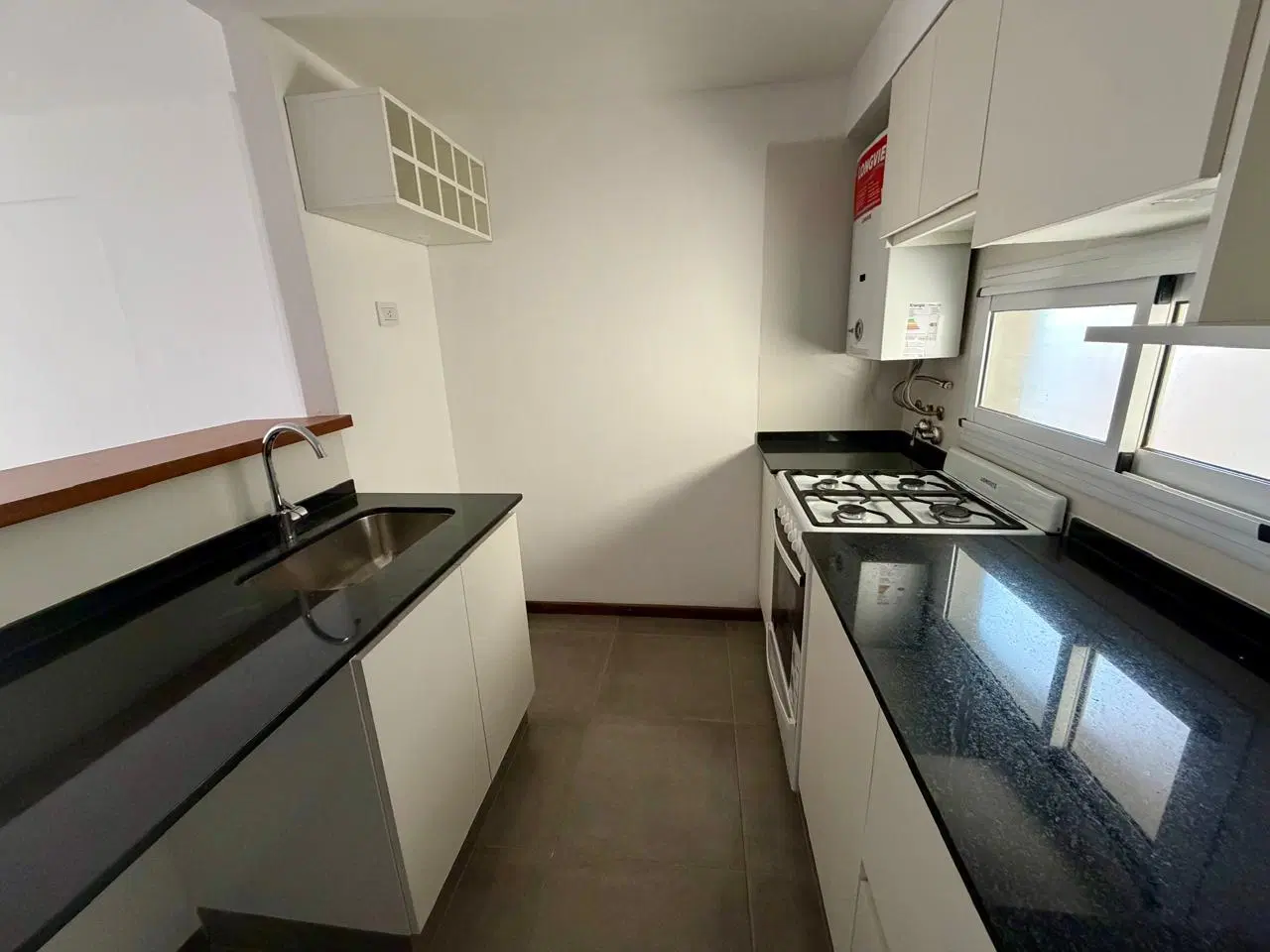 Venta - Departamento 1 dormitorio a Estrenar en Barrio Luis Agote, Rosario 5