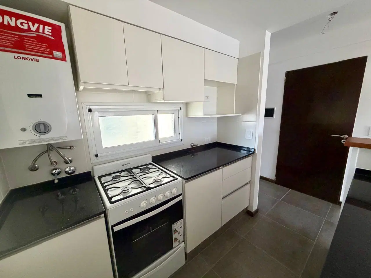 Venta - Departamento 1 dormitorio a Estrenar en Barrio Luis Agote, Rosario 3