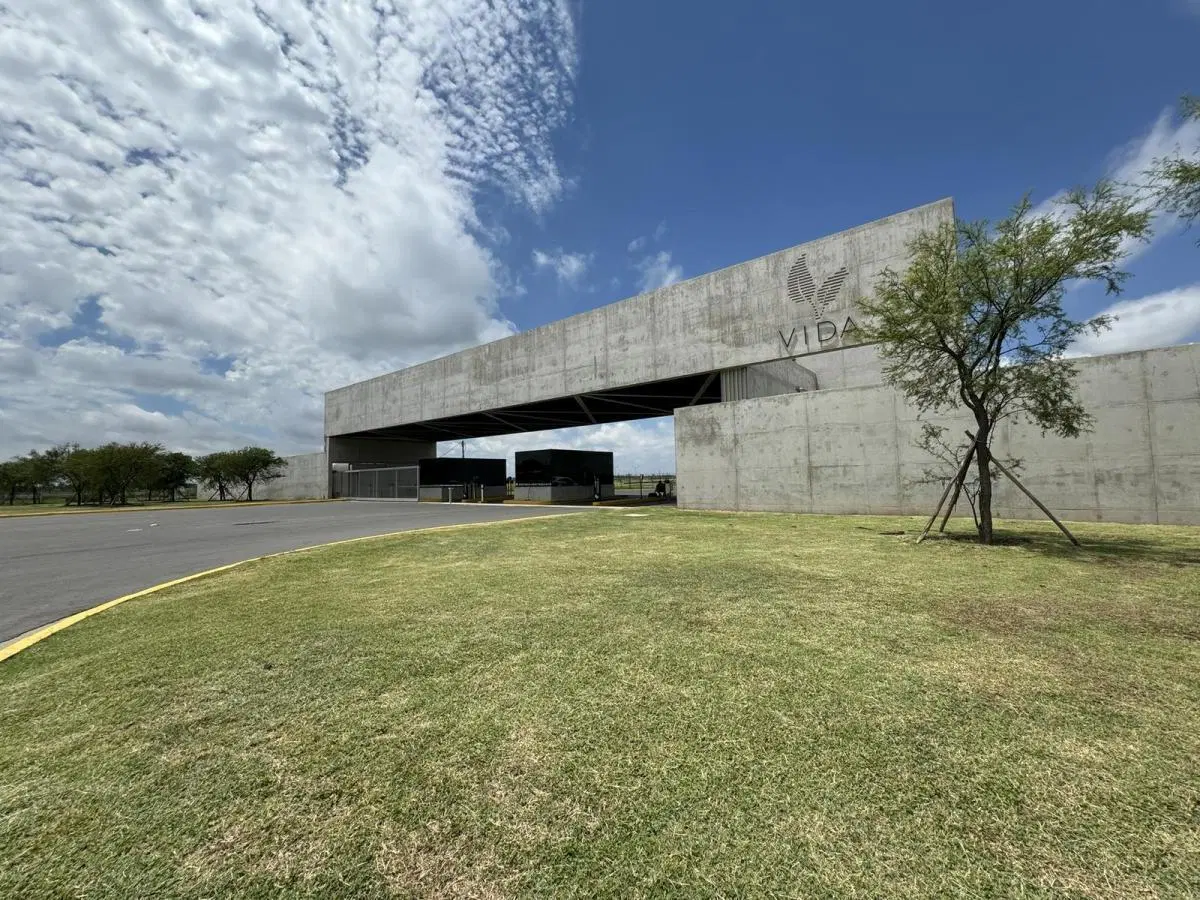 Venta - Casa en Vida Club de Campo, Funes 1