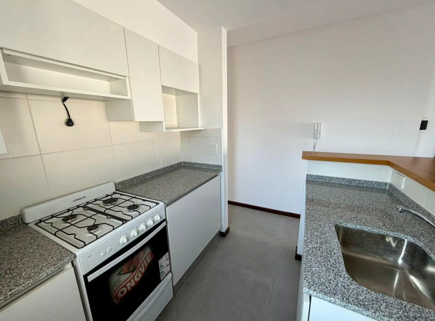 Venta - Departamento de 1 Dormitorio en Barrio Nuestra Señora de Lourdes, Rosario 4