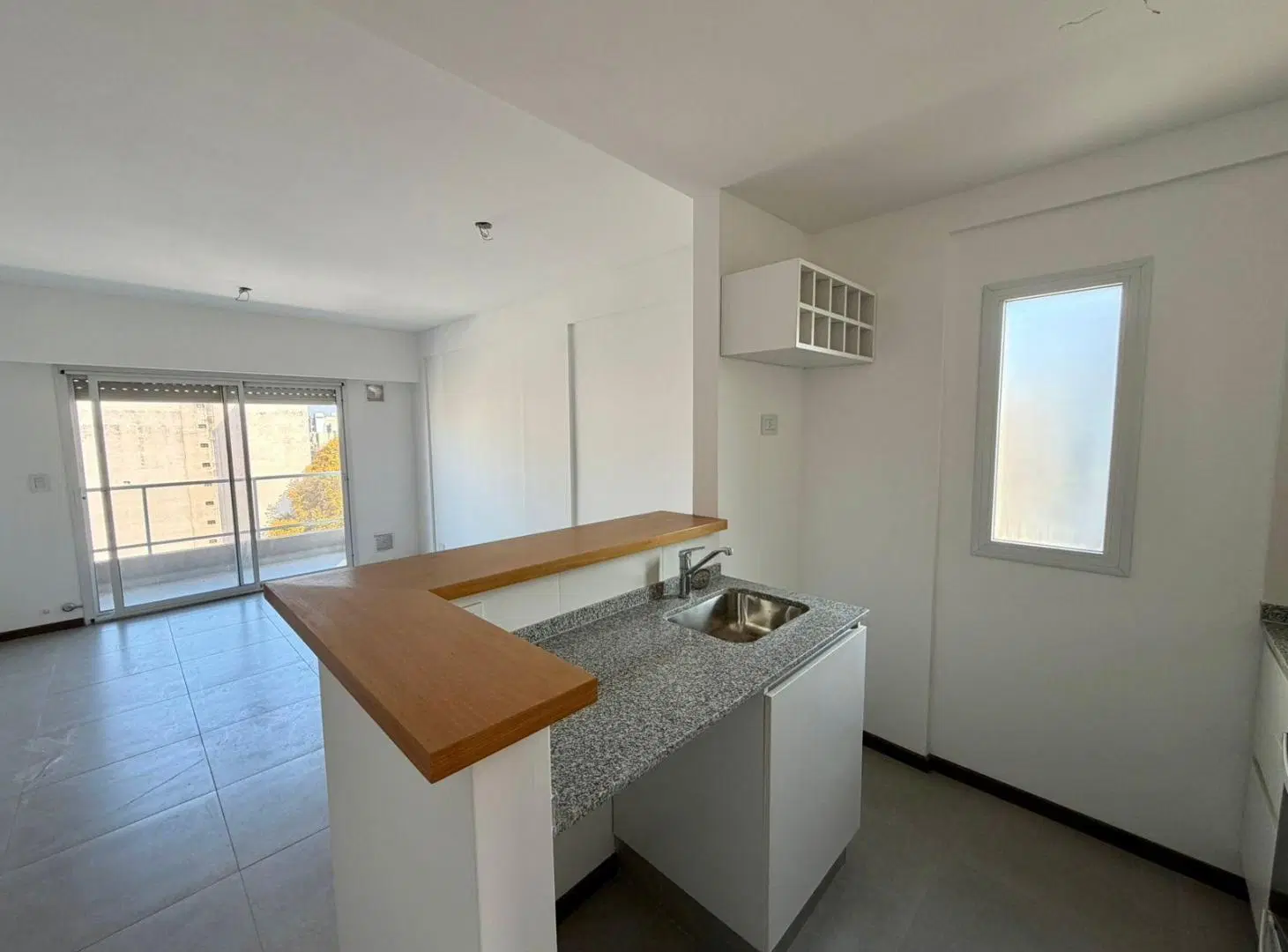 Venta - Departamento de 1 Dormitorio en Barrio Nuestra Señora de Lourdes, Rosario 3