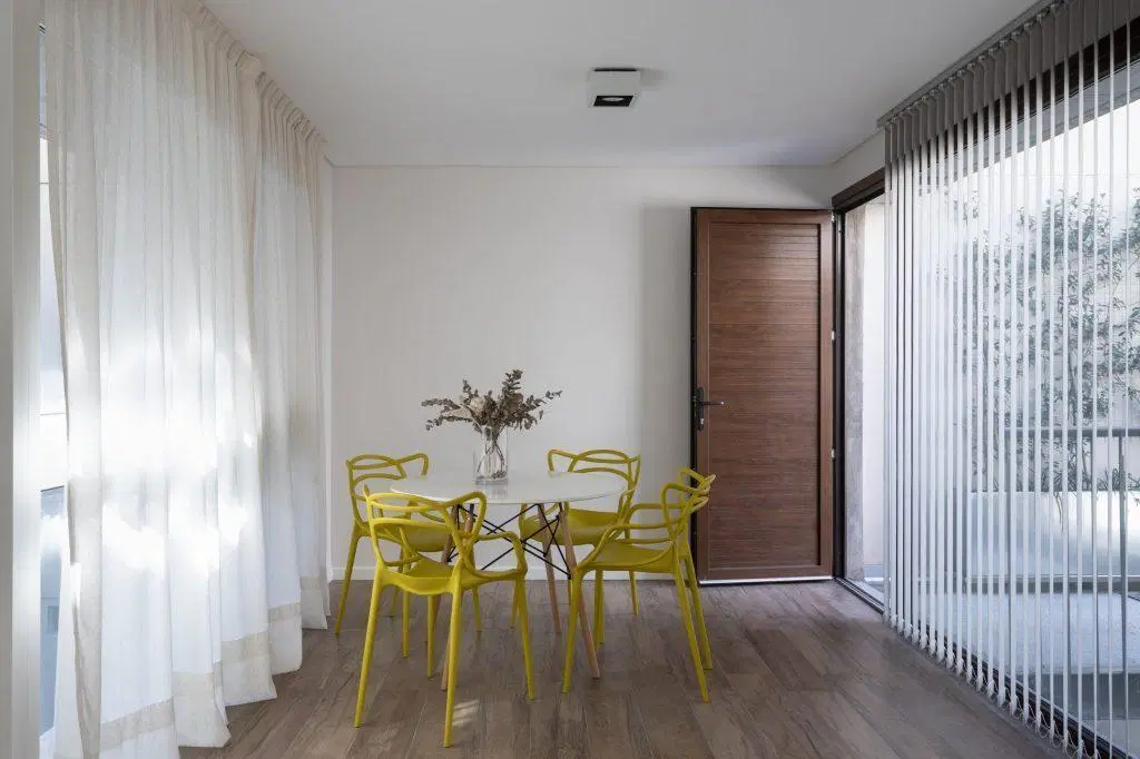 VENTA - Departamento, 1 Dormitorio, Balcón, Patio en PB, Amenities Premium. Rosario, Centro 2