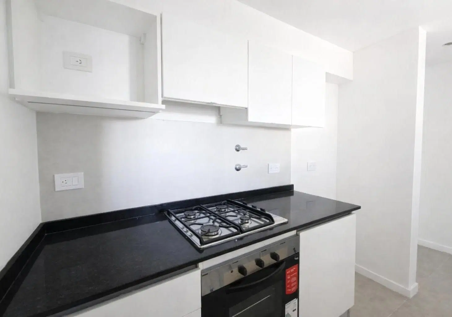 Venta-Departamento un dormitorio con balcón y cochera. Fisherton, Rosario 5