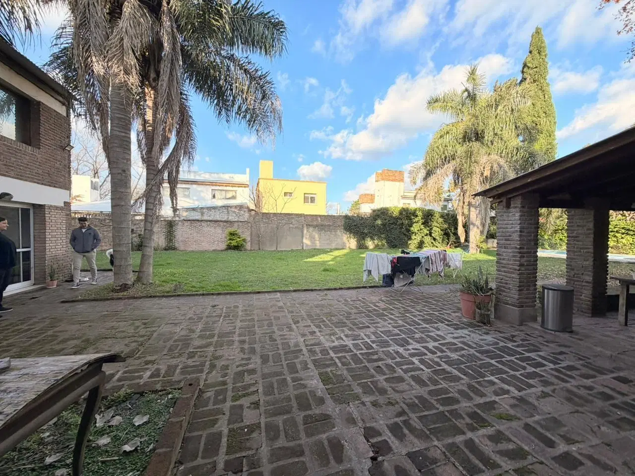 Venta - Casa de 4 dormitorios en Fisherton, Rosario 2