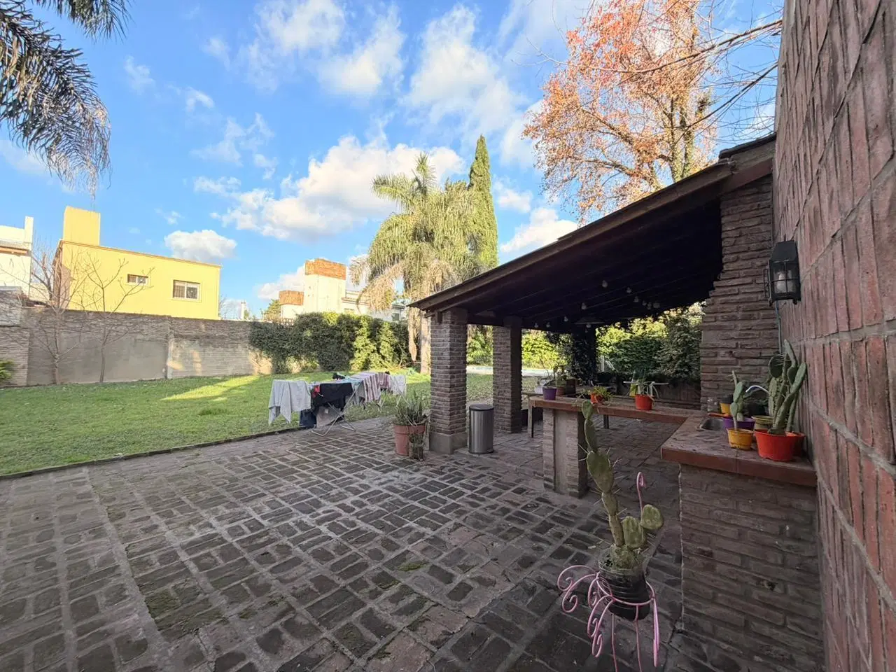 Venta - Casa de 4 dormitorios en Fisherton, Rosario 5