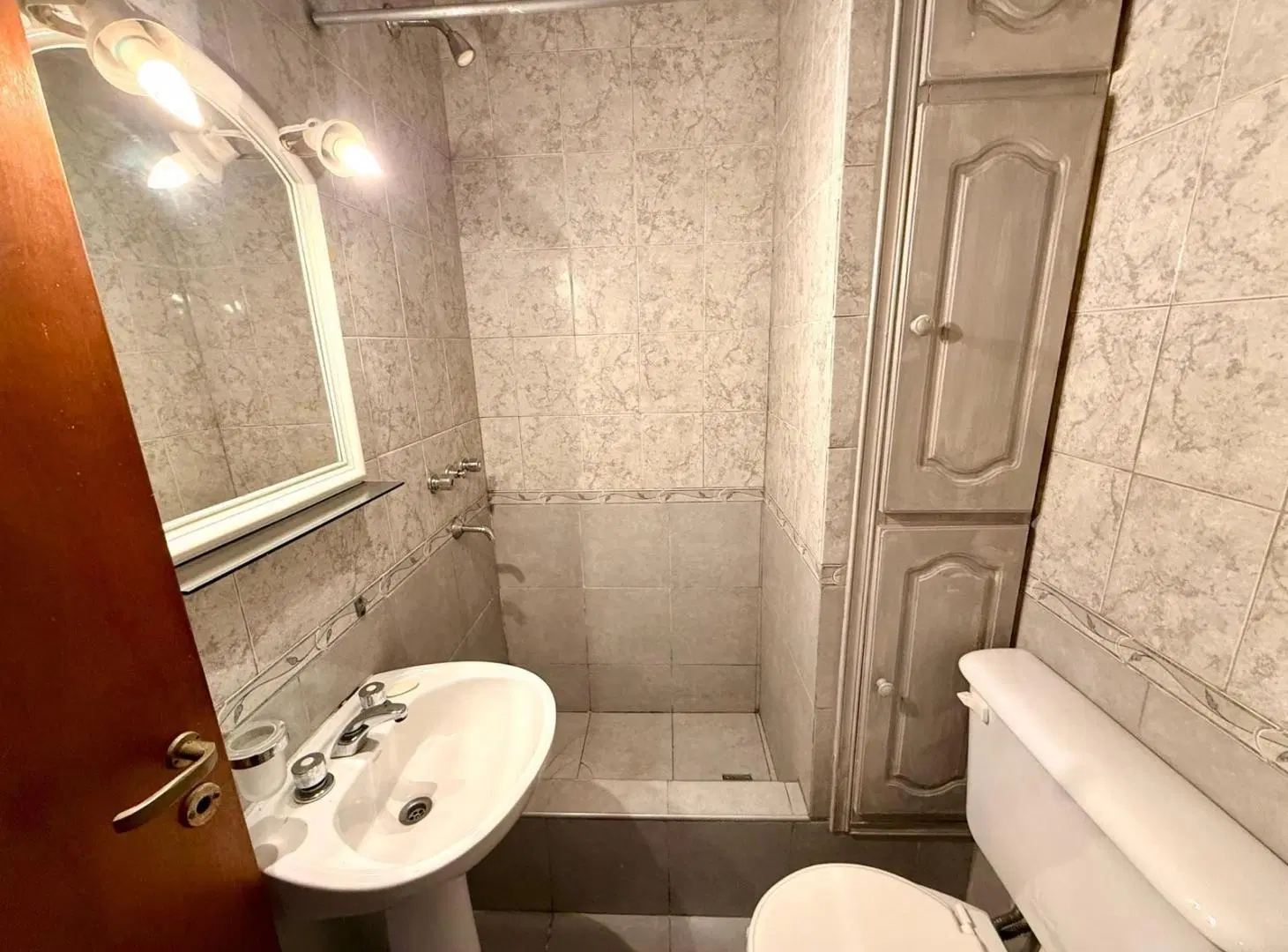 VENTA Departamento 1 dormitorio P.A frente con balcón Pichincha, Rosario 4