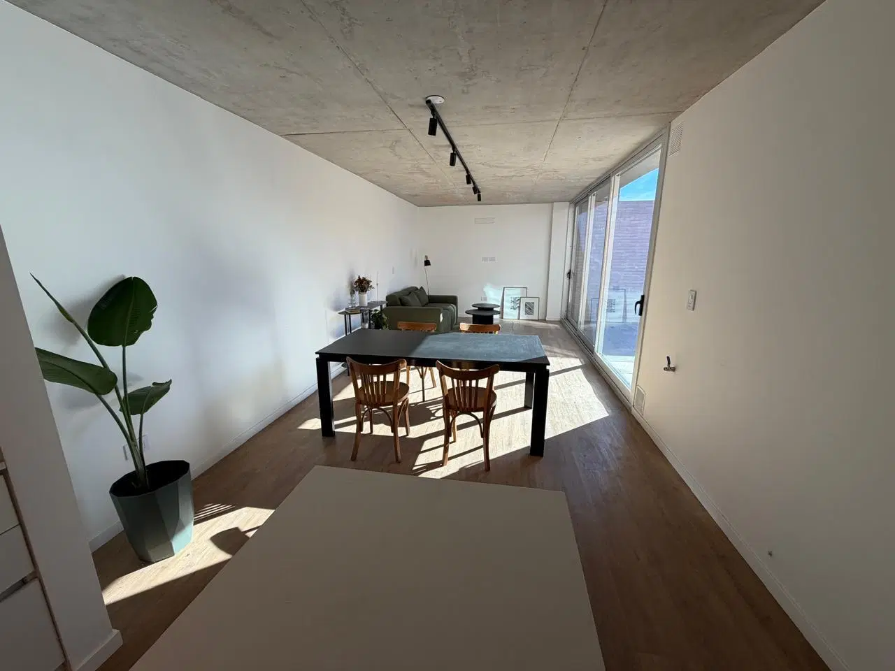 Venta - Departamento 2 dormitorios en Nuestra Señora de Lourdes, Rosario 3