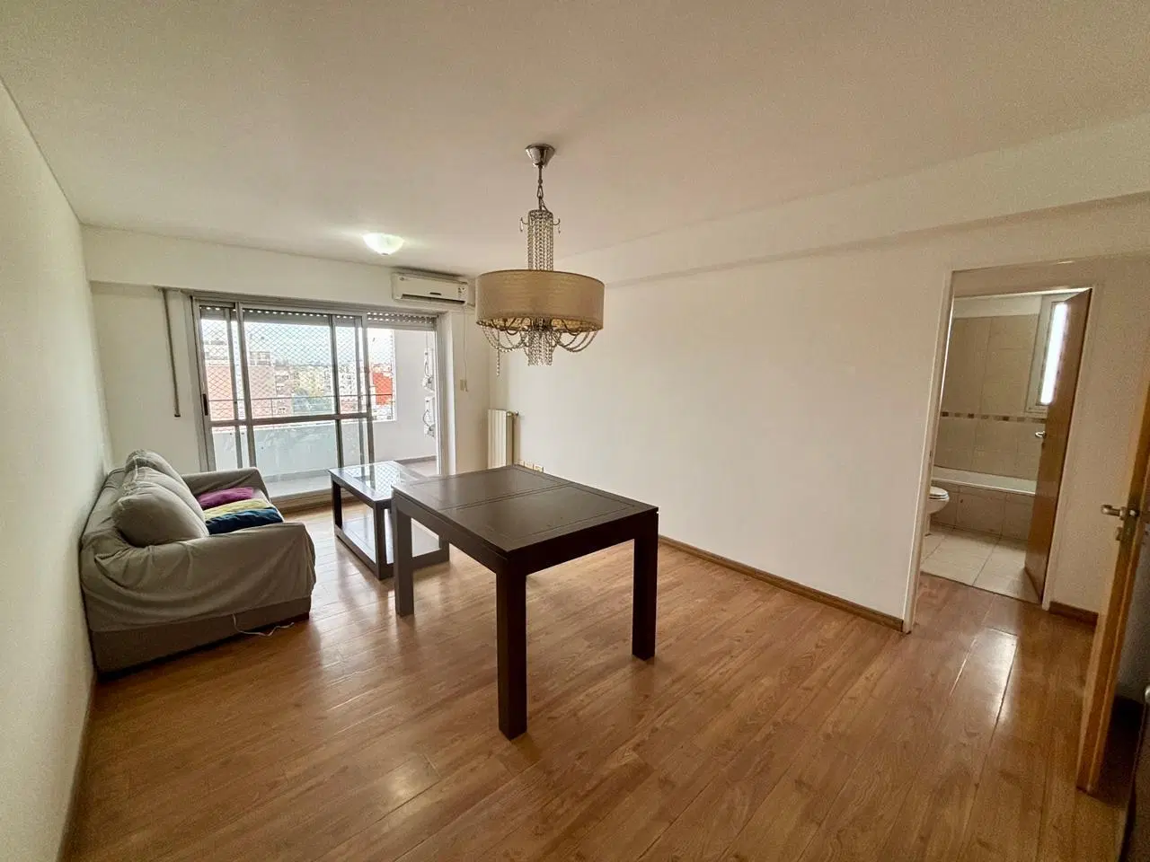 Venta - Departamento de 2 dormitorios en Barrio Abasto, Rosario 2